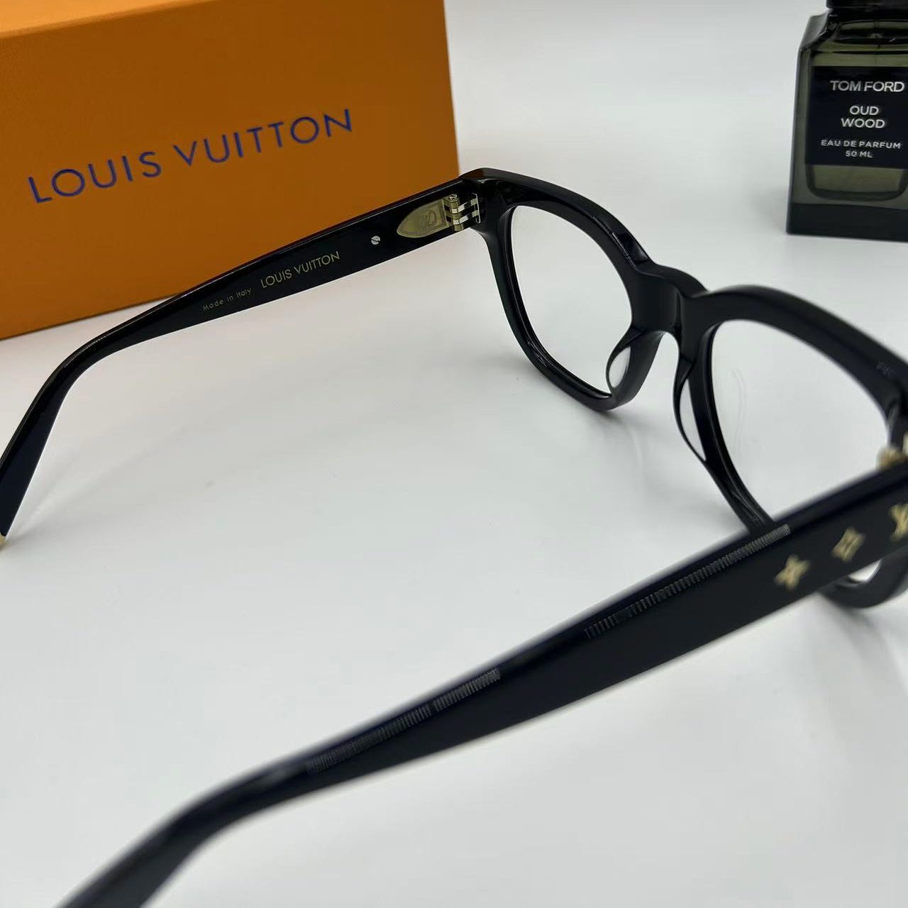 LV FIRST SQUARE