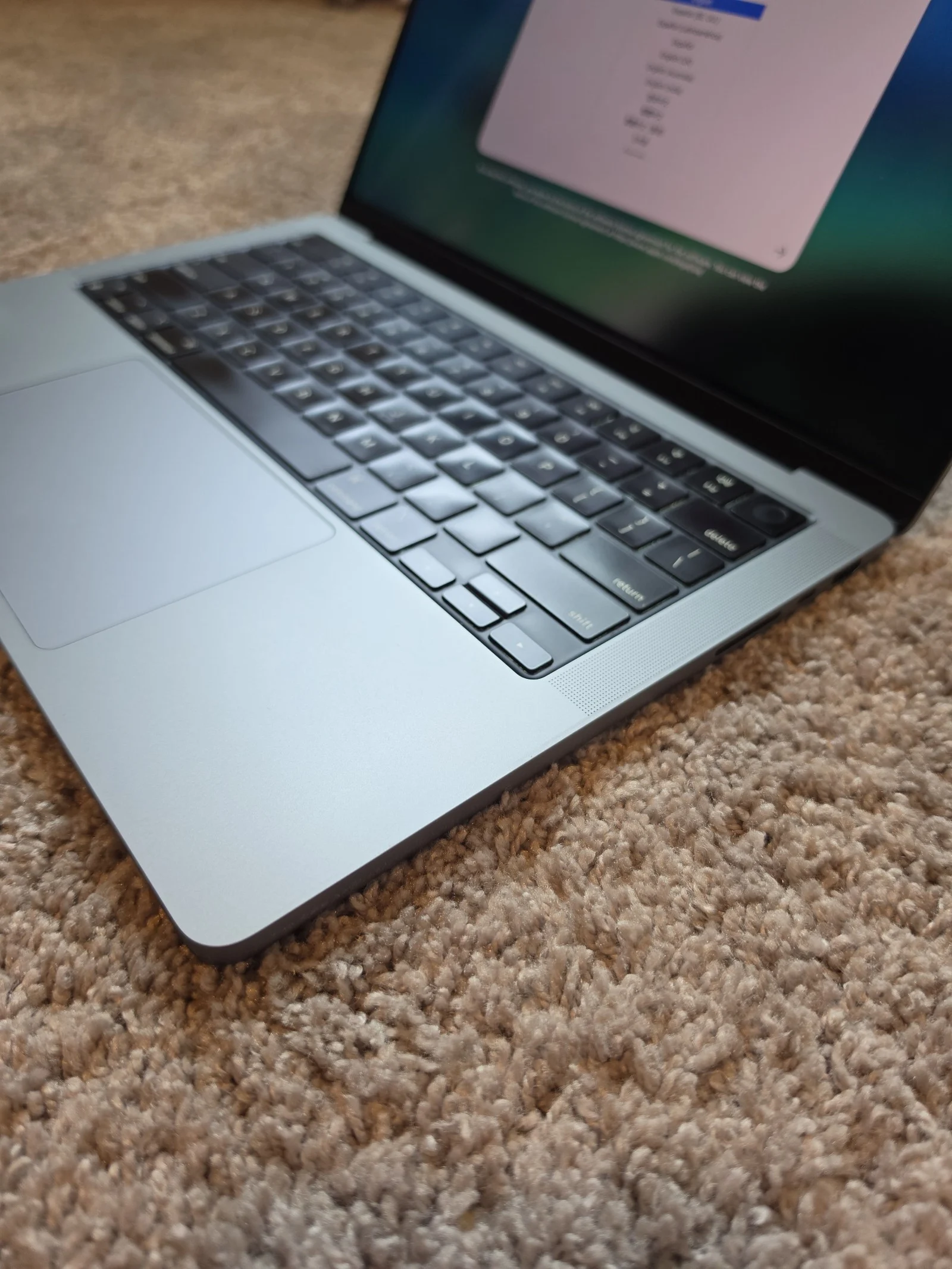 14-inch MacBook Pro - Space Gray - Apple M1 F0C9U