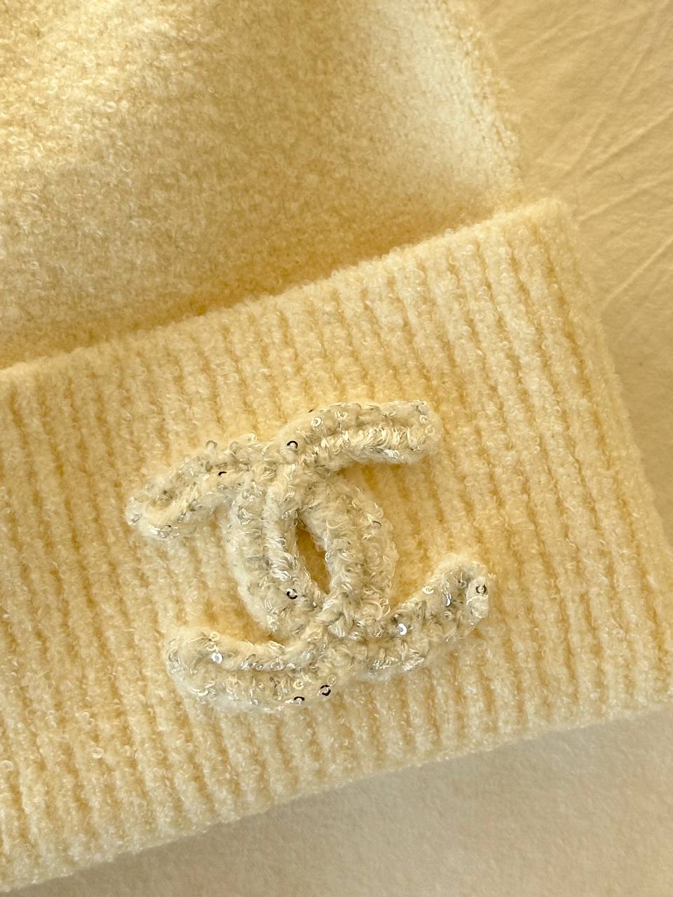 Chanel Cream Knit Tweed CC Logo Cuffed Beanie