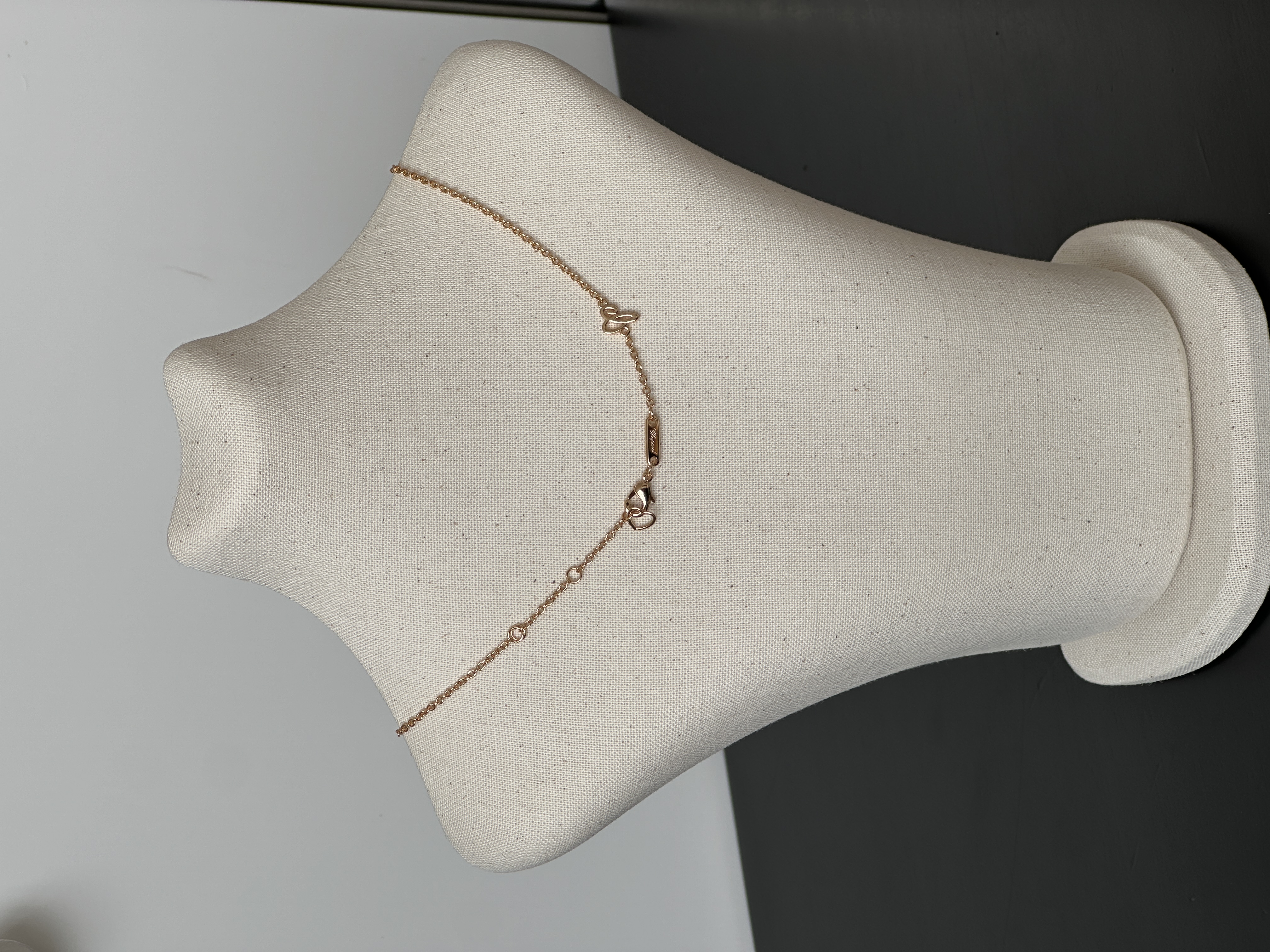 Sun & Moon Two-tone Round Pendant Thin Clavicle Necklace