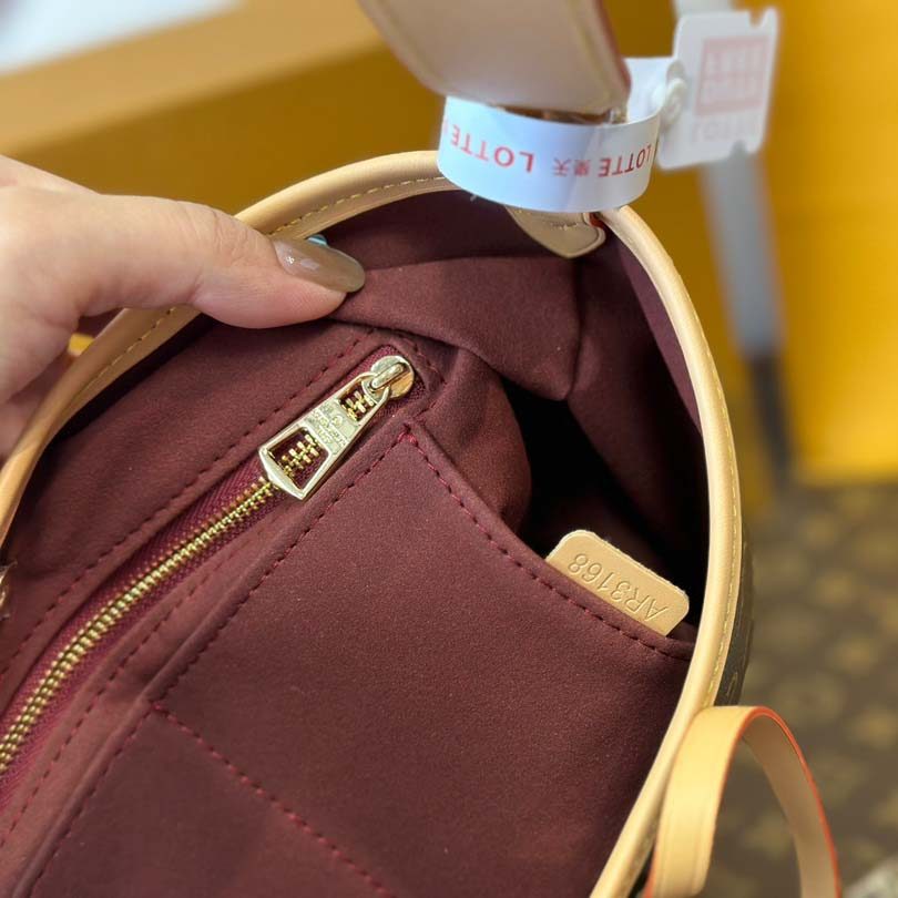 CARRYALL