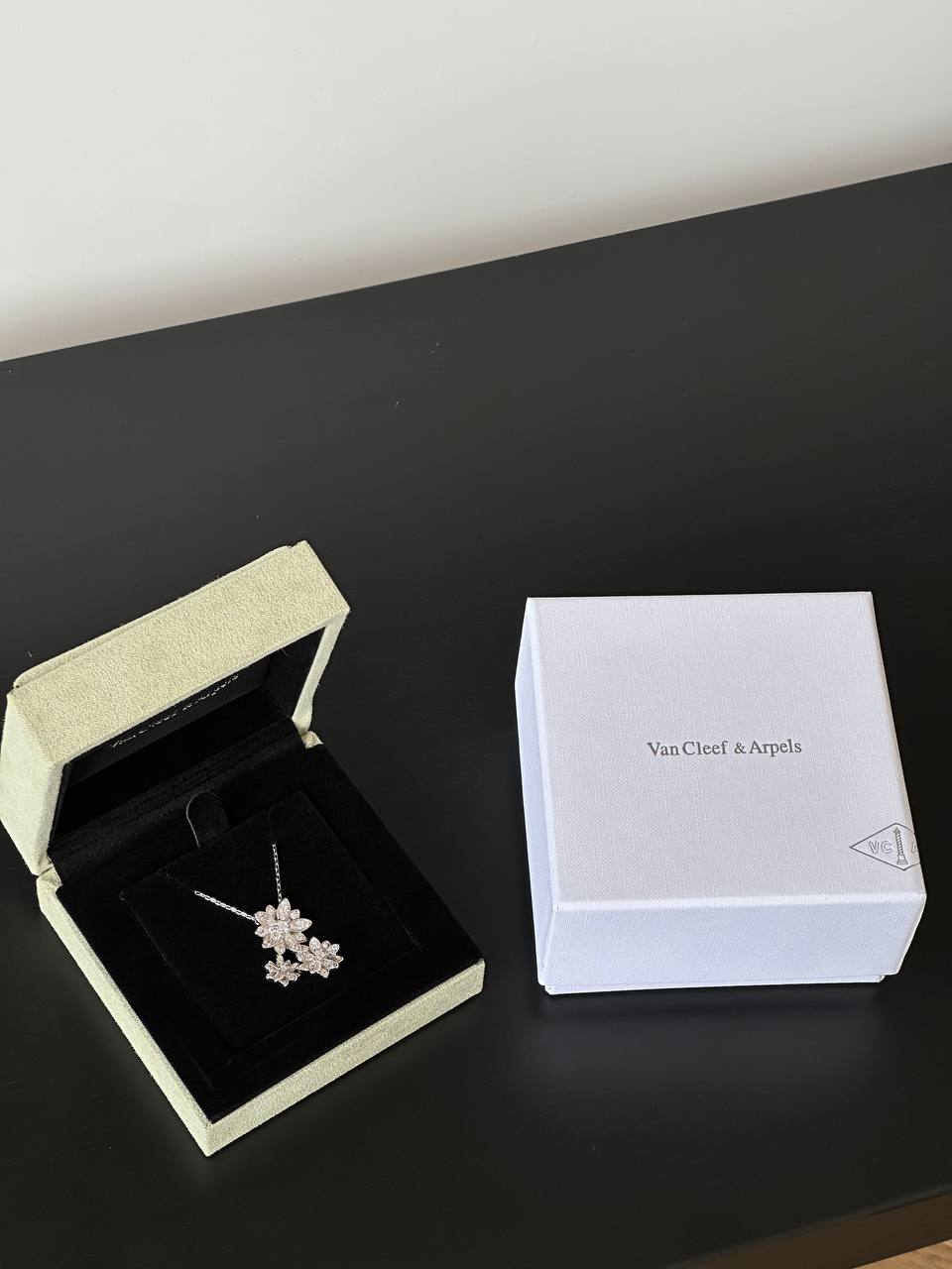 Van Cleef & Arpels Lotus Pendant, 3 Flowers