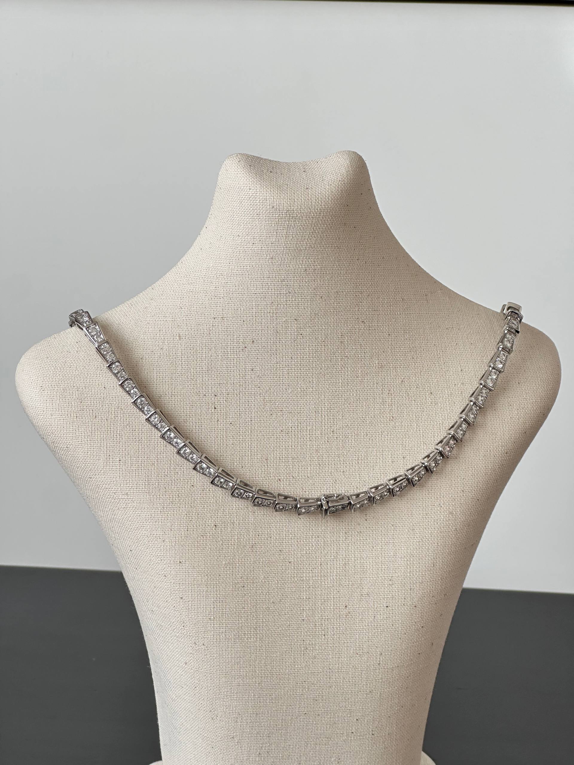 Bvlgari Serpenti Viper Full Diamond Snake Necklace