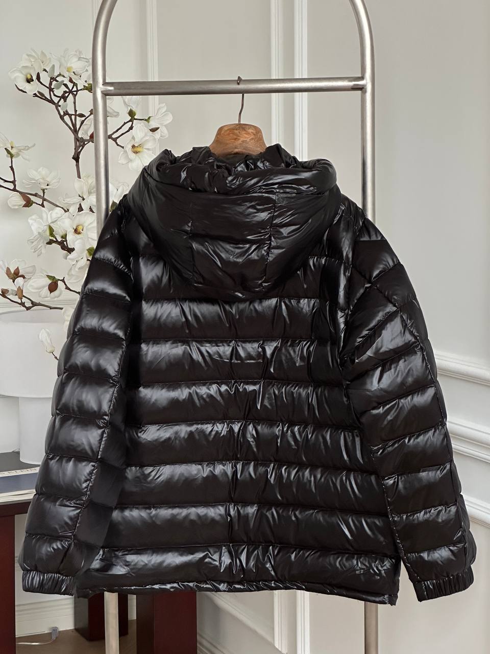 MONCLER Shiny Lightweight Hooded Mid-Length Down Jacket