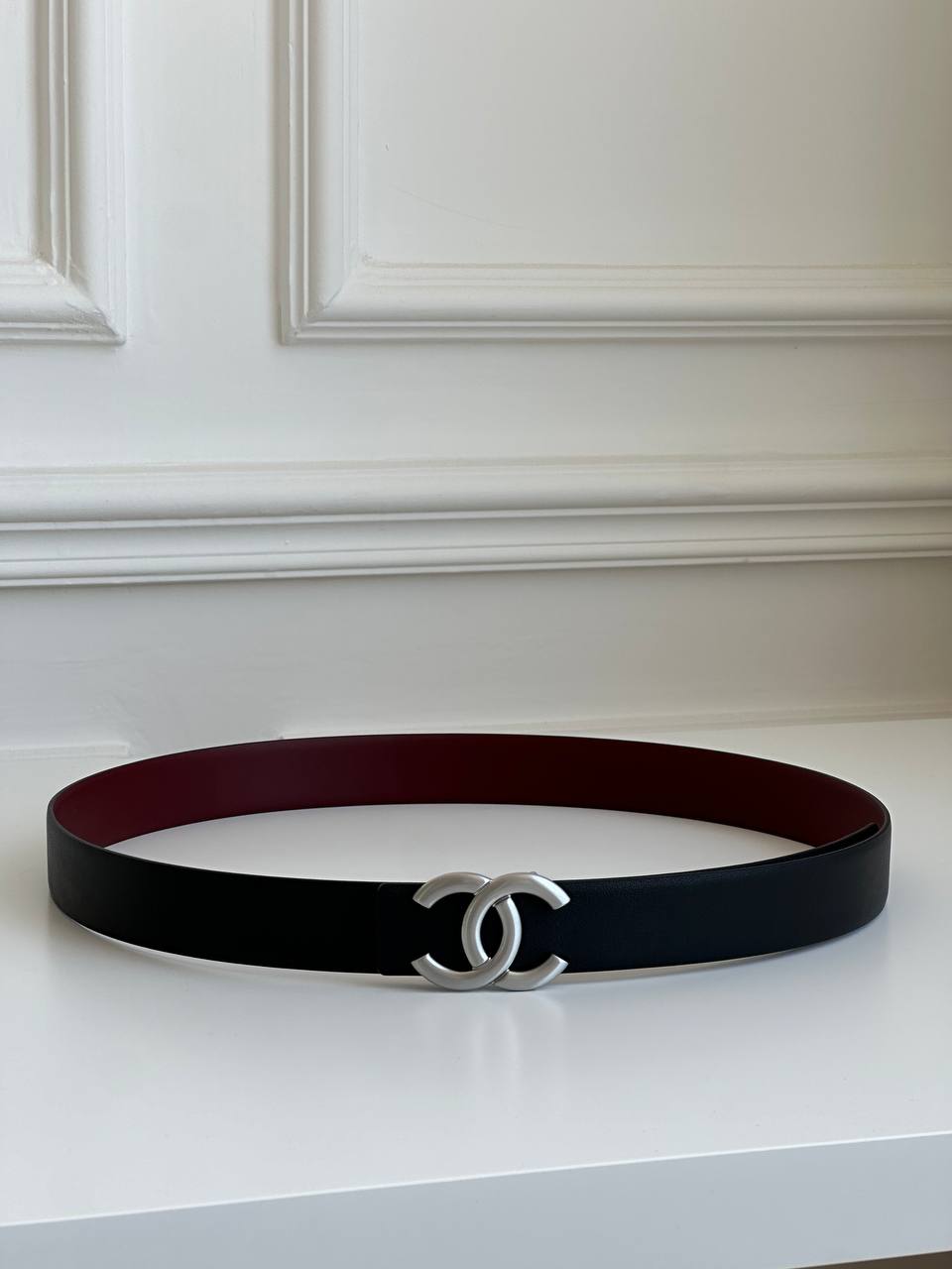Chanel Black & Burgundy Reversible Smooth Leather Belt With Silver Interlocking CC Buckle