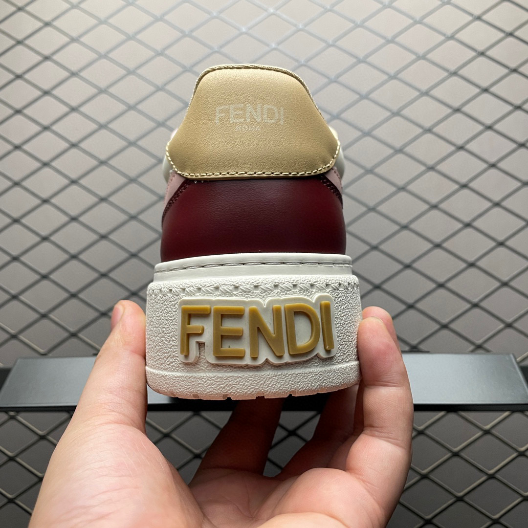 1:1 Best Quality Fendi Match Low Shoes Pink Logo