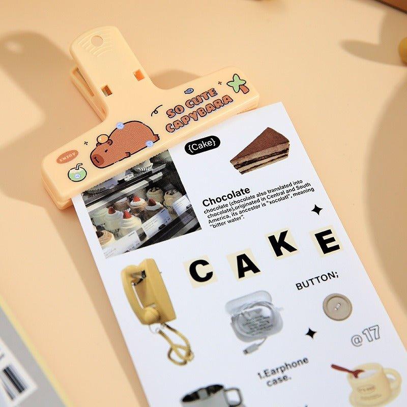 9012 Magnetic Handbook Holder Kapybara Series