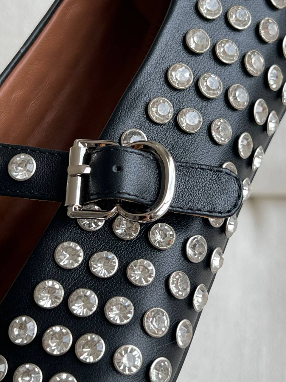 Black Full-stud Round Toe Single Strap Mary Jane Flat Shoes