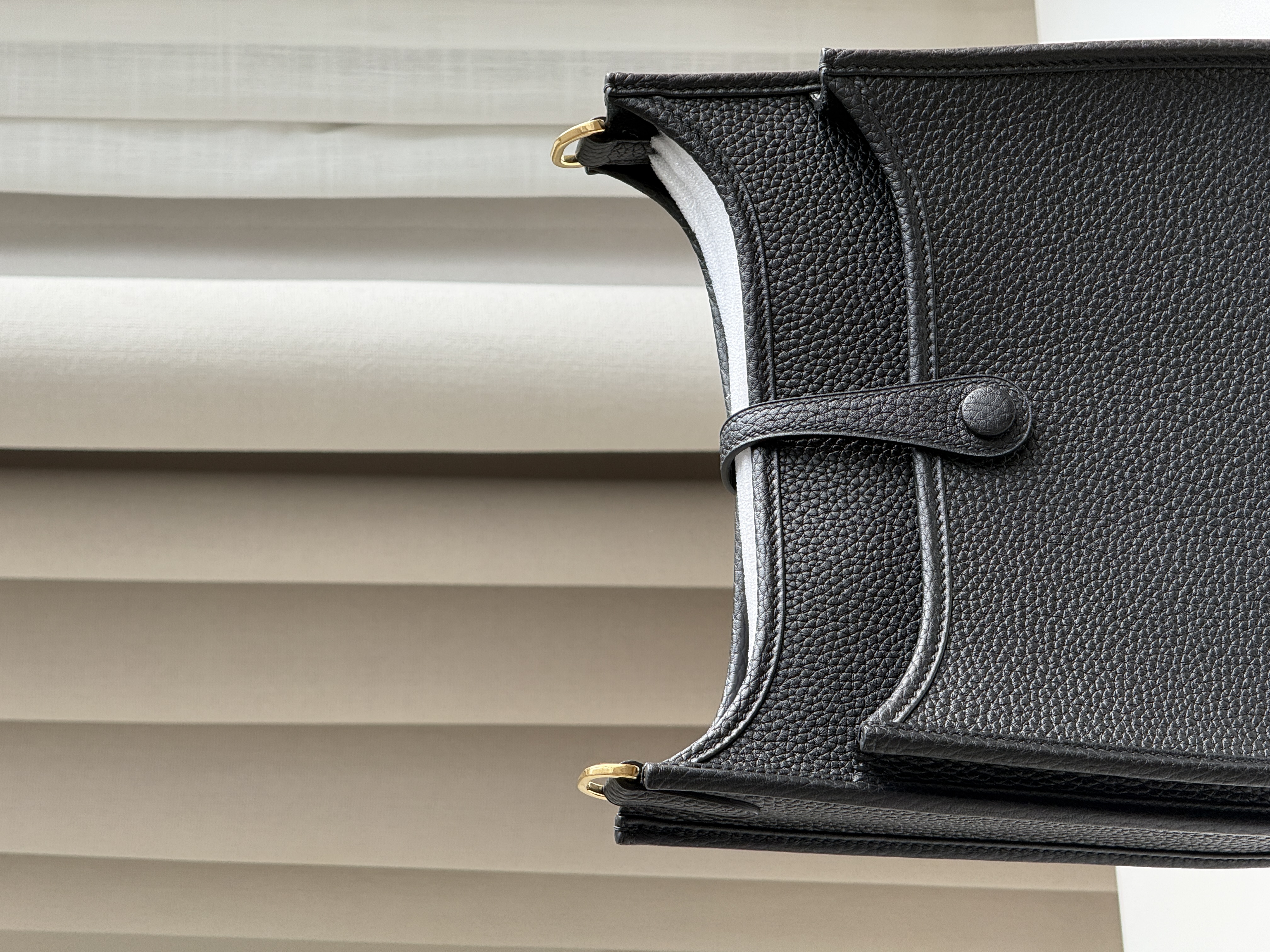 Hermès Evelyne 23Black with Gold Hardware