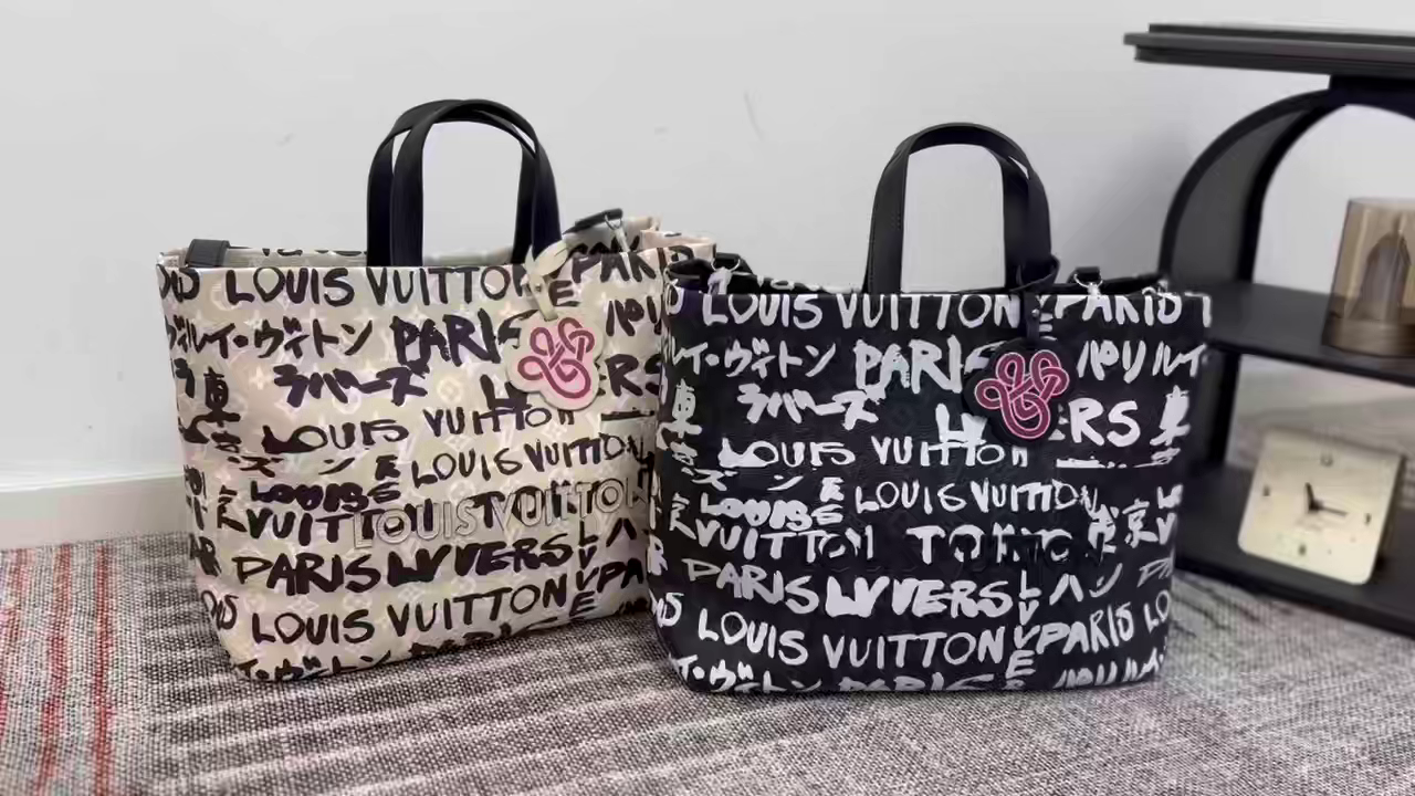 LV Underarm Tote Bag