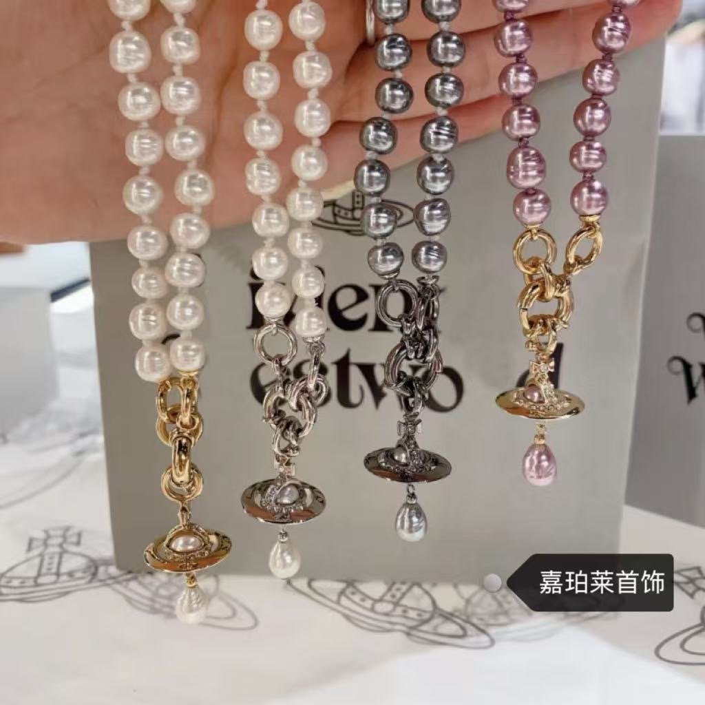 Baroque Pearl Necklace