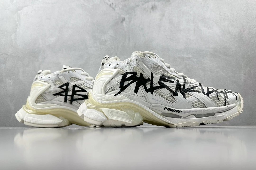 balenciaga runner white and black letters shoes