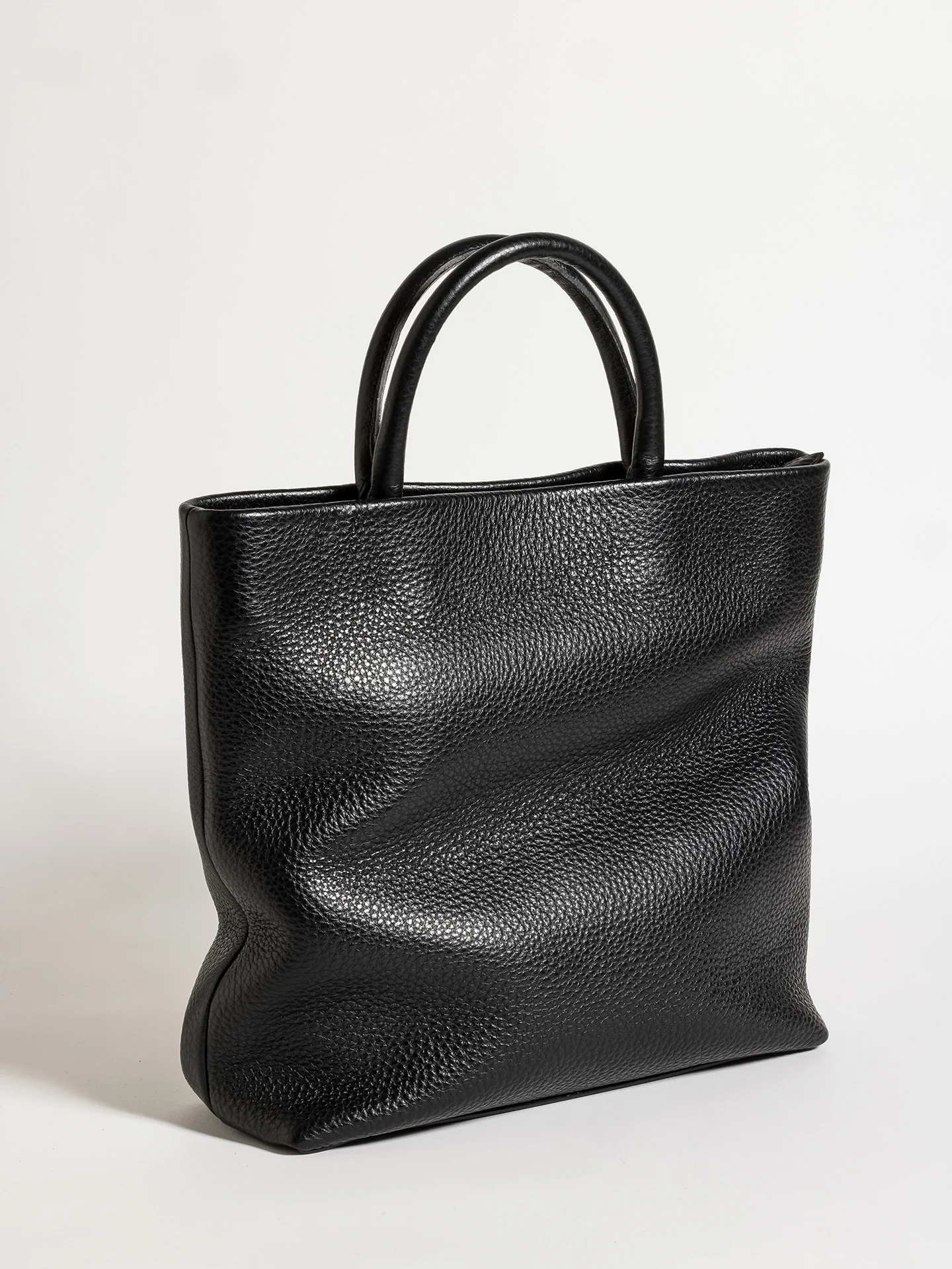 SOLOBAG BLACK GRAINED