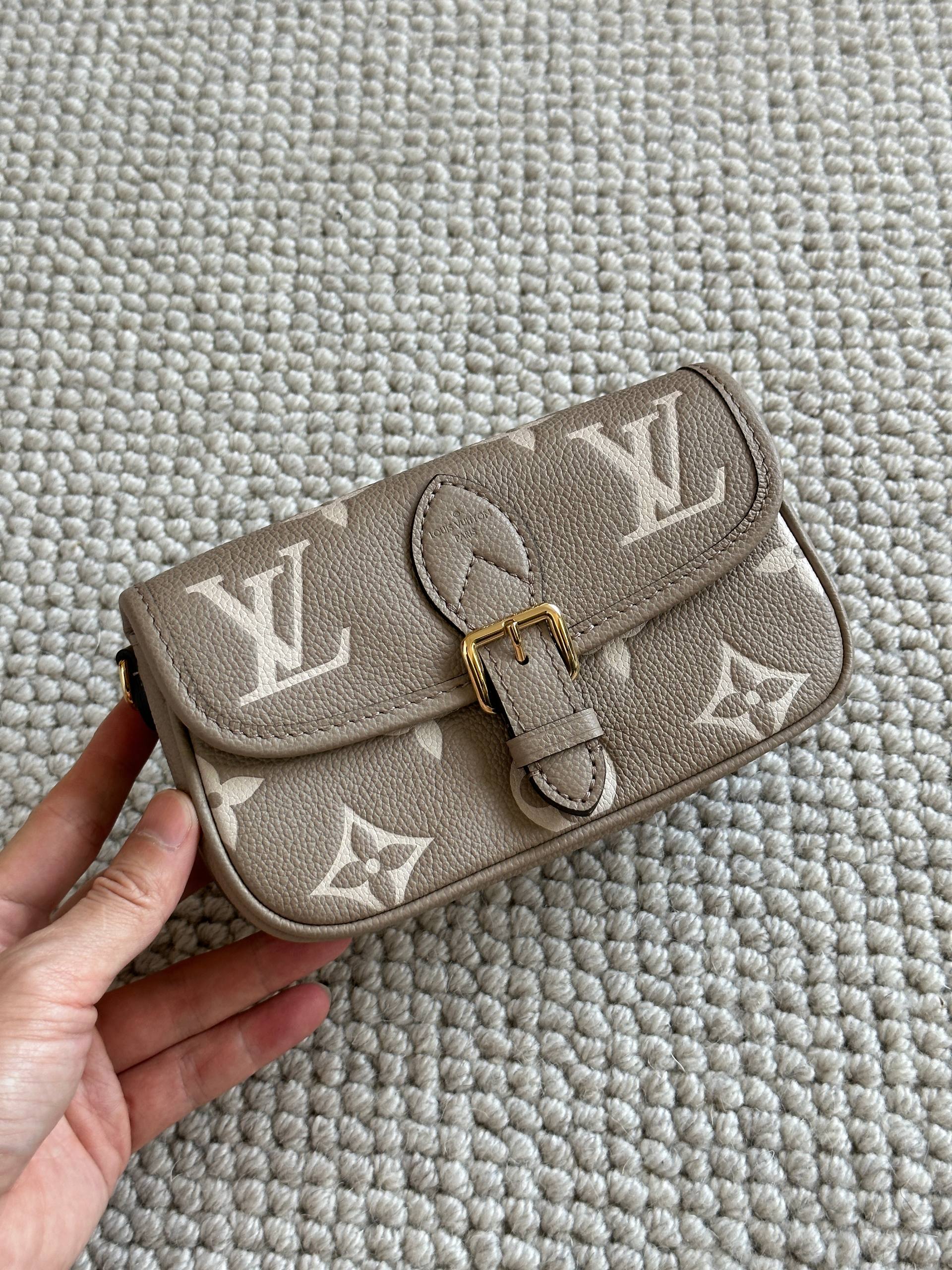 Louis Vuitton Grey Monogram Embossed Mini Metis Messenger Bag
