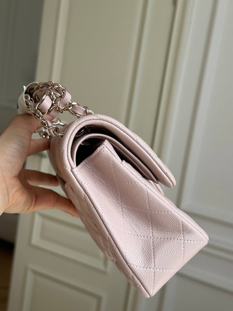 CHANEL Classic Flap (CF) Medium Handbag