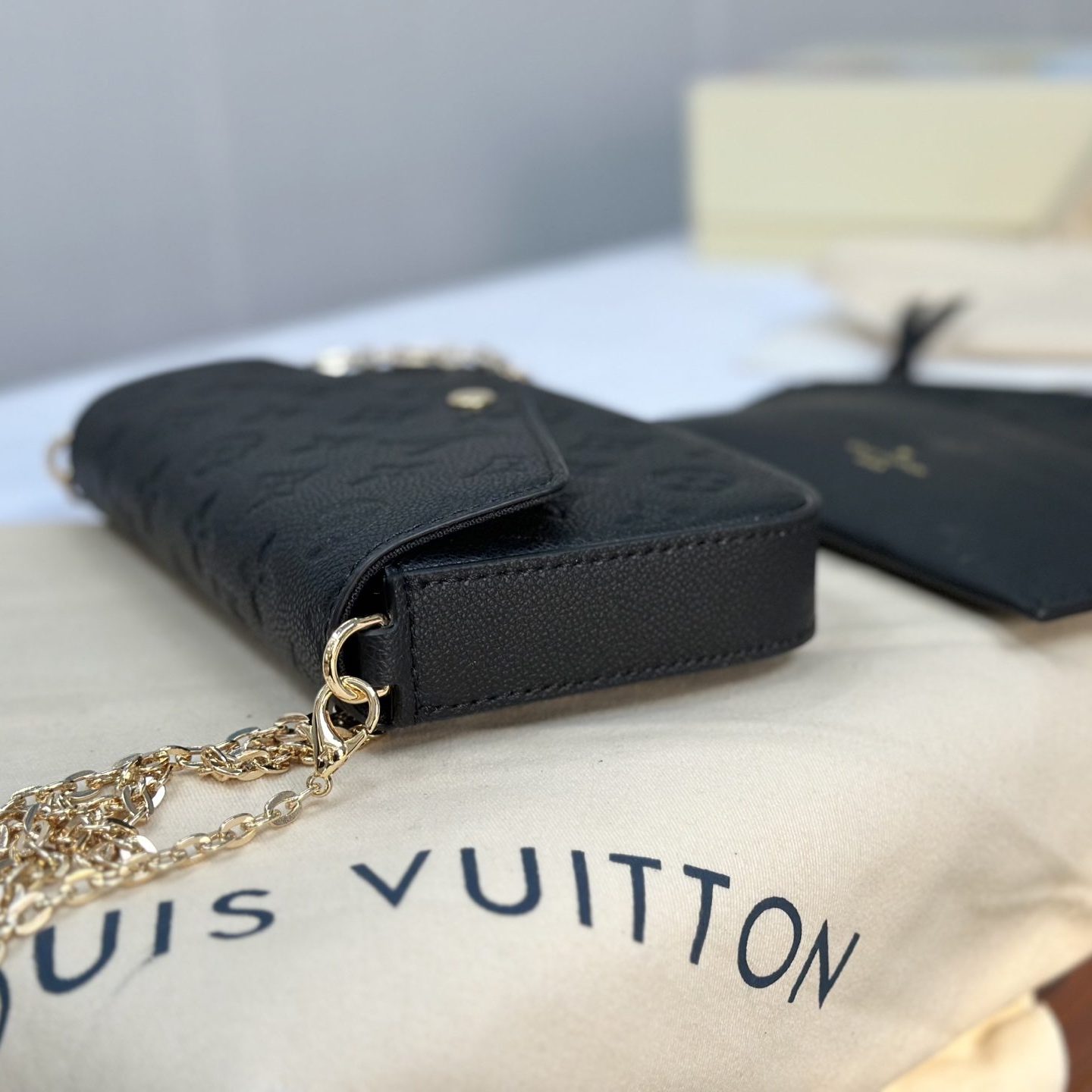 POCHETTE FEUICIE