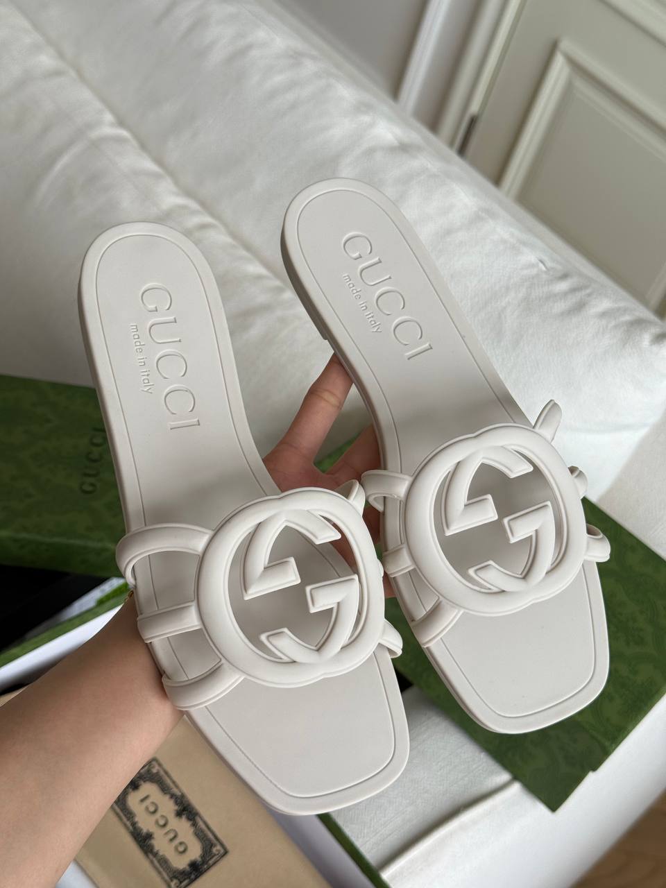 Gucci Interlocking G Cut-Out Rubber Slide Sandals