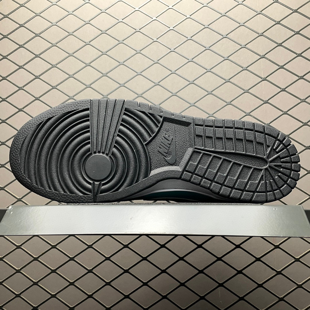 1:1 Best Quality Diamond Supply Co. SB Dunk Low Pro Tiffany