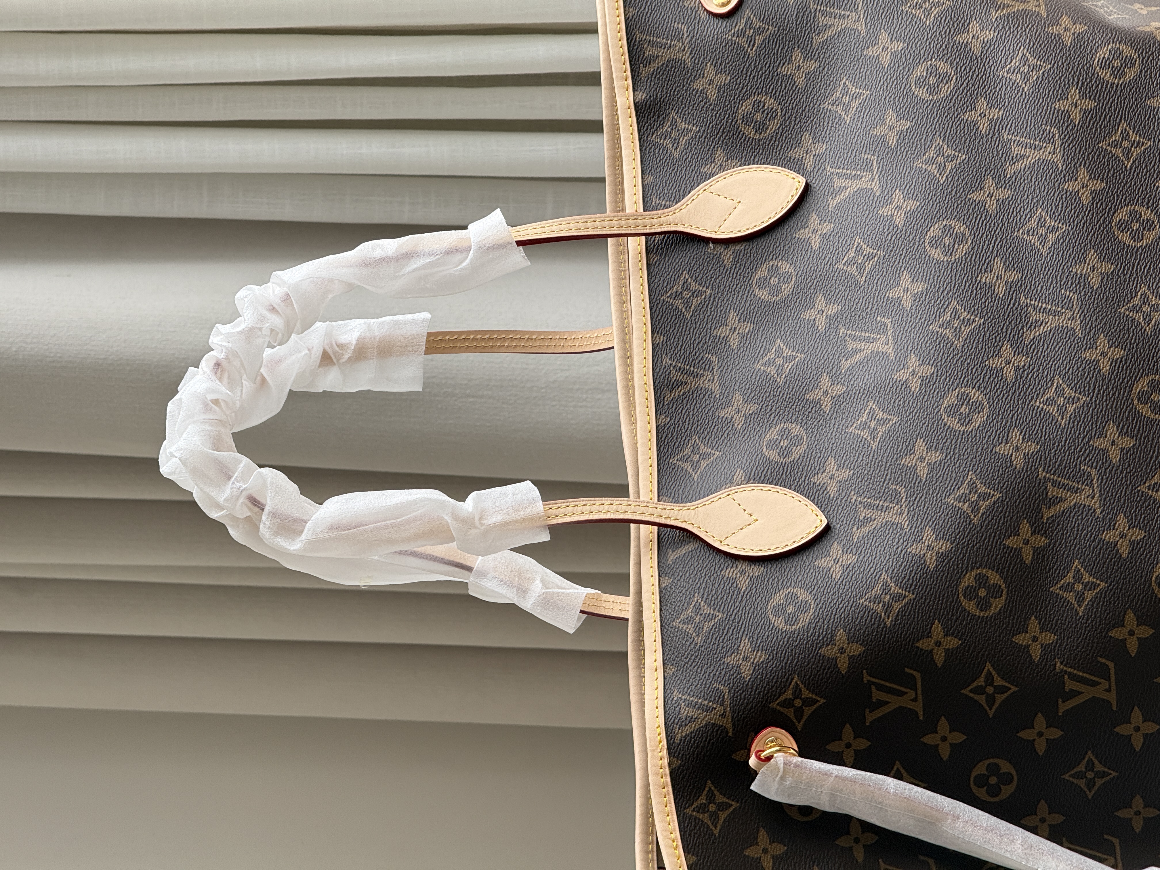 Louis Vuitton Neverfull MM Monogram Tote Bag