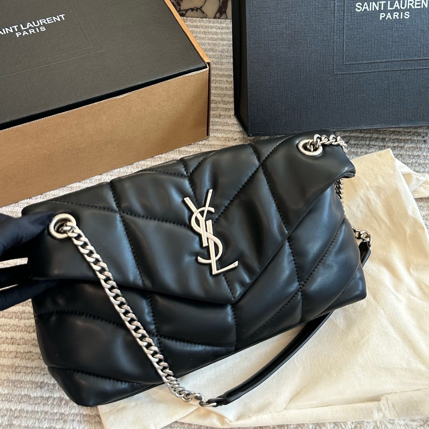 TOY PUFFER IN LAMBSKIN BLACK 22.5X16X8CM