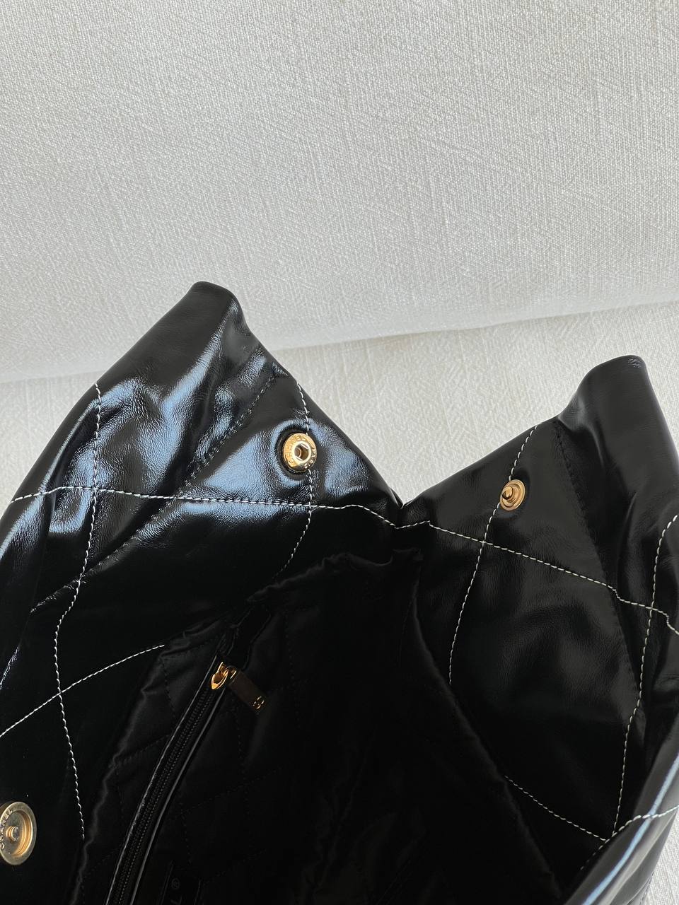 Chanel 22 Medium Shiny Calfskin Tote Bag