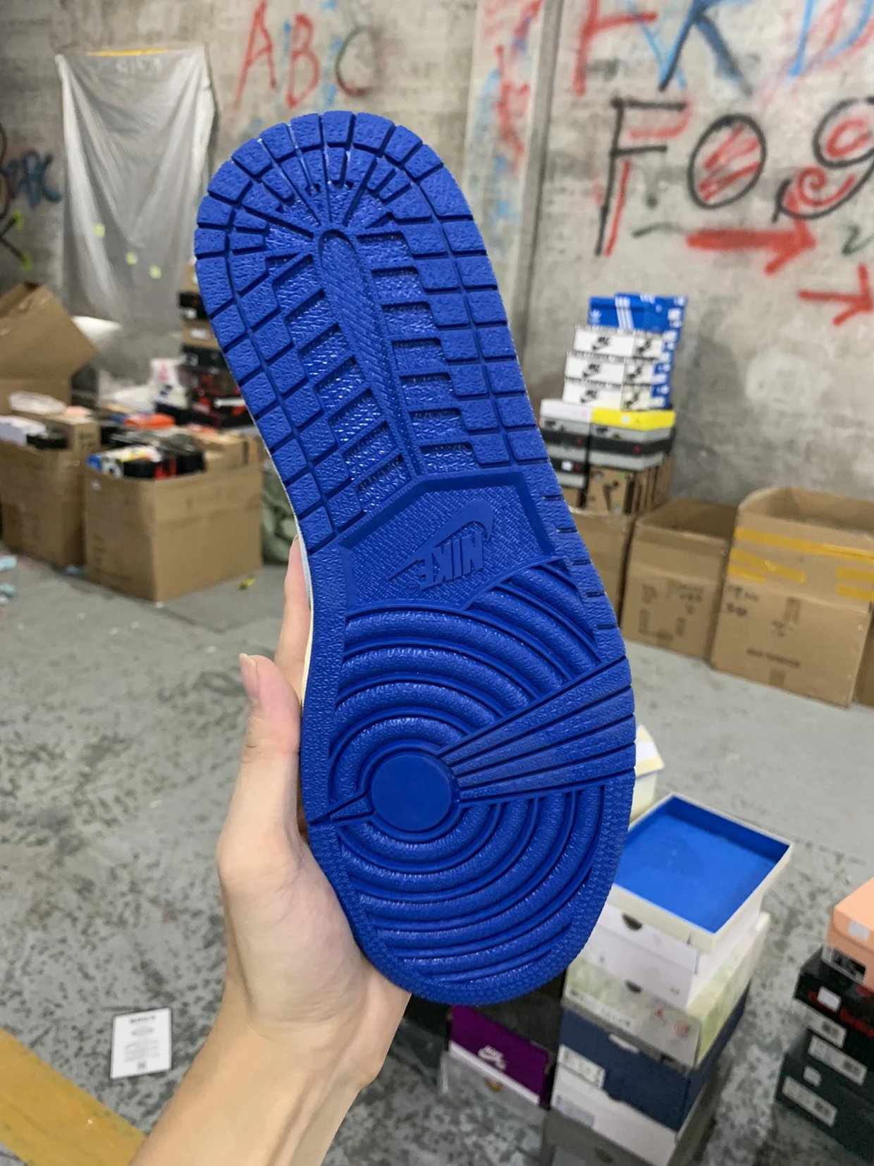 Air Jordan 1 Travis  Scott Fragment Sky Blue