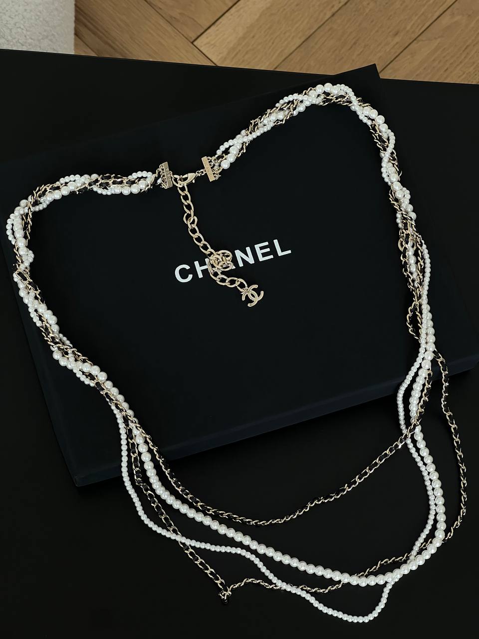 Chanel Light Gold Multi-Layer Gradient Pearl Chain Belt With Interlocking CC Charm (Dual-purpose Necklace)