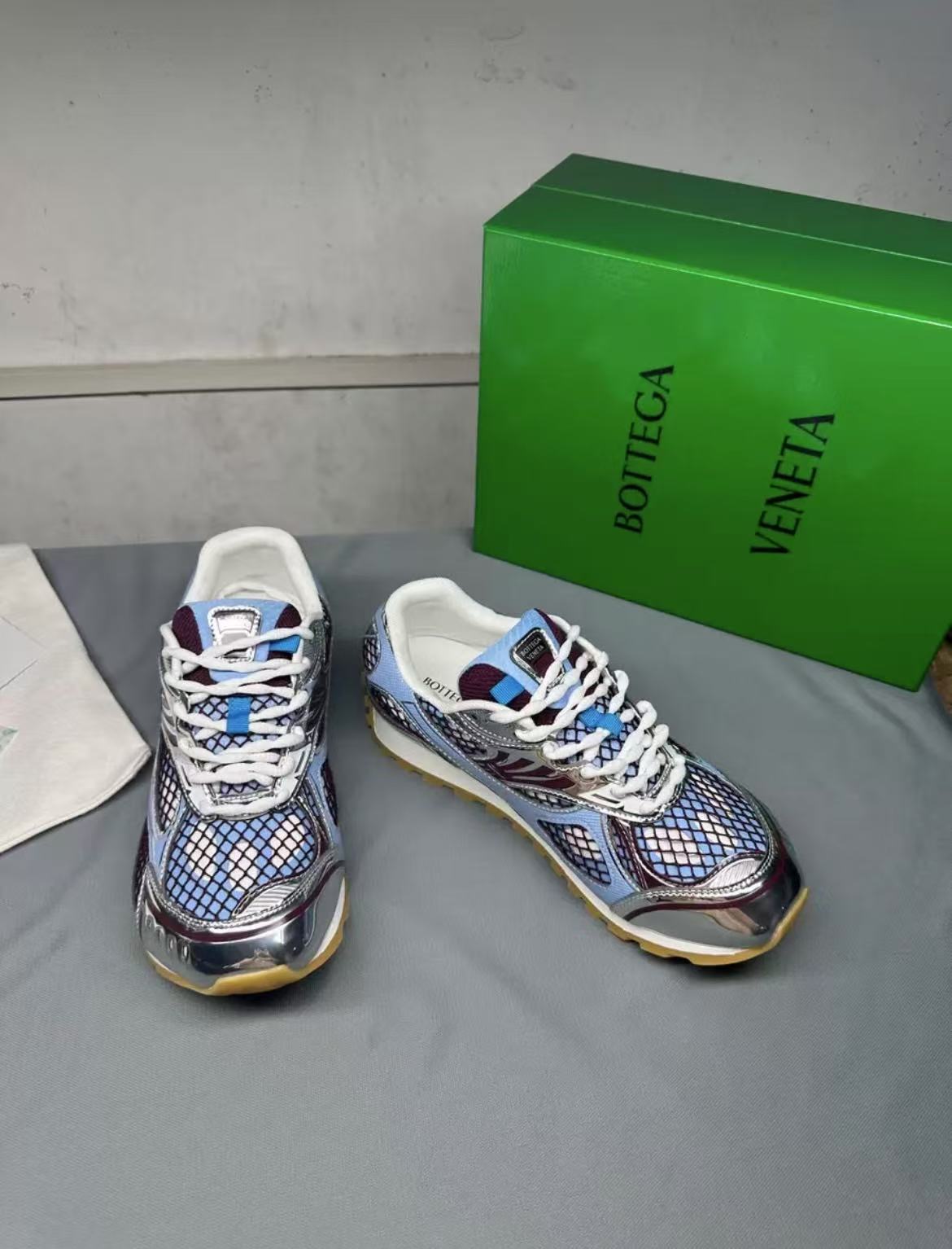 Bottega veneta shoes lake blue