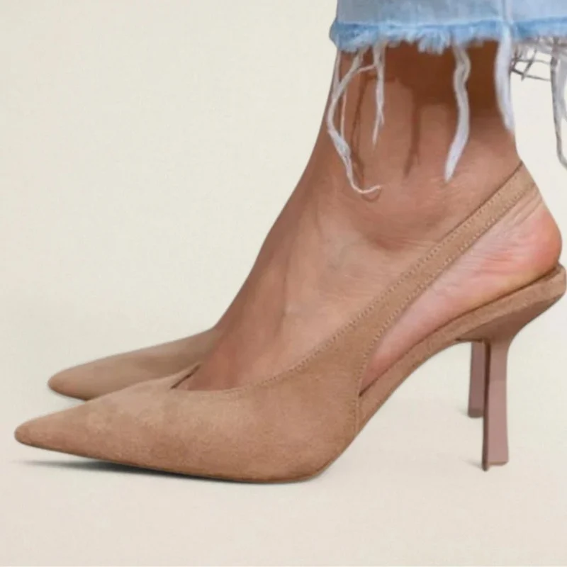 Escarpins en Satin Pointus