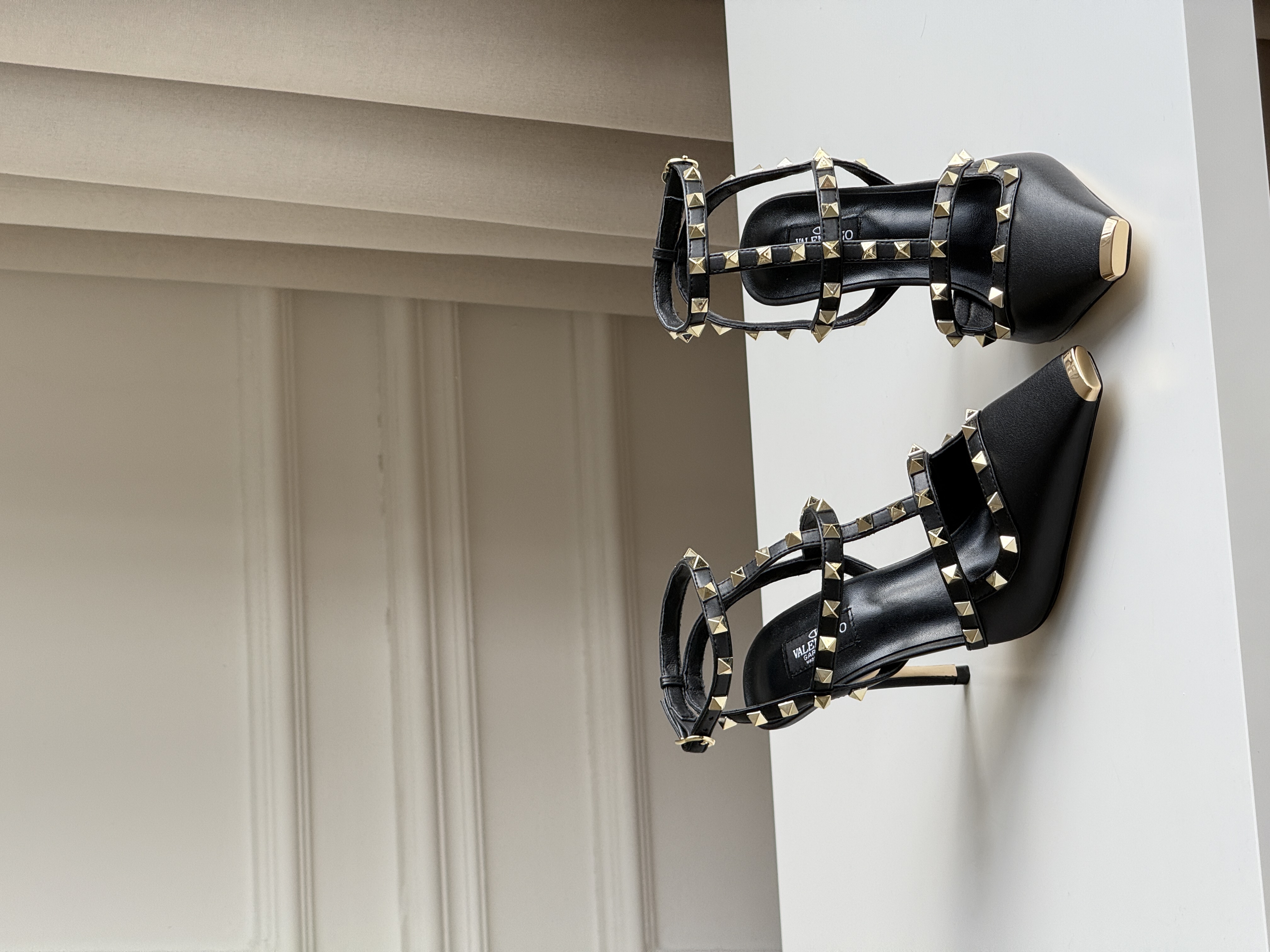 Valentino Black Leather Rockstud Pointed-toe Stiletto Heel Sandals