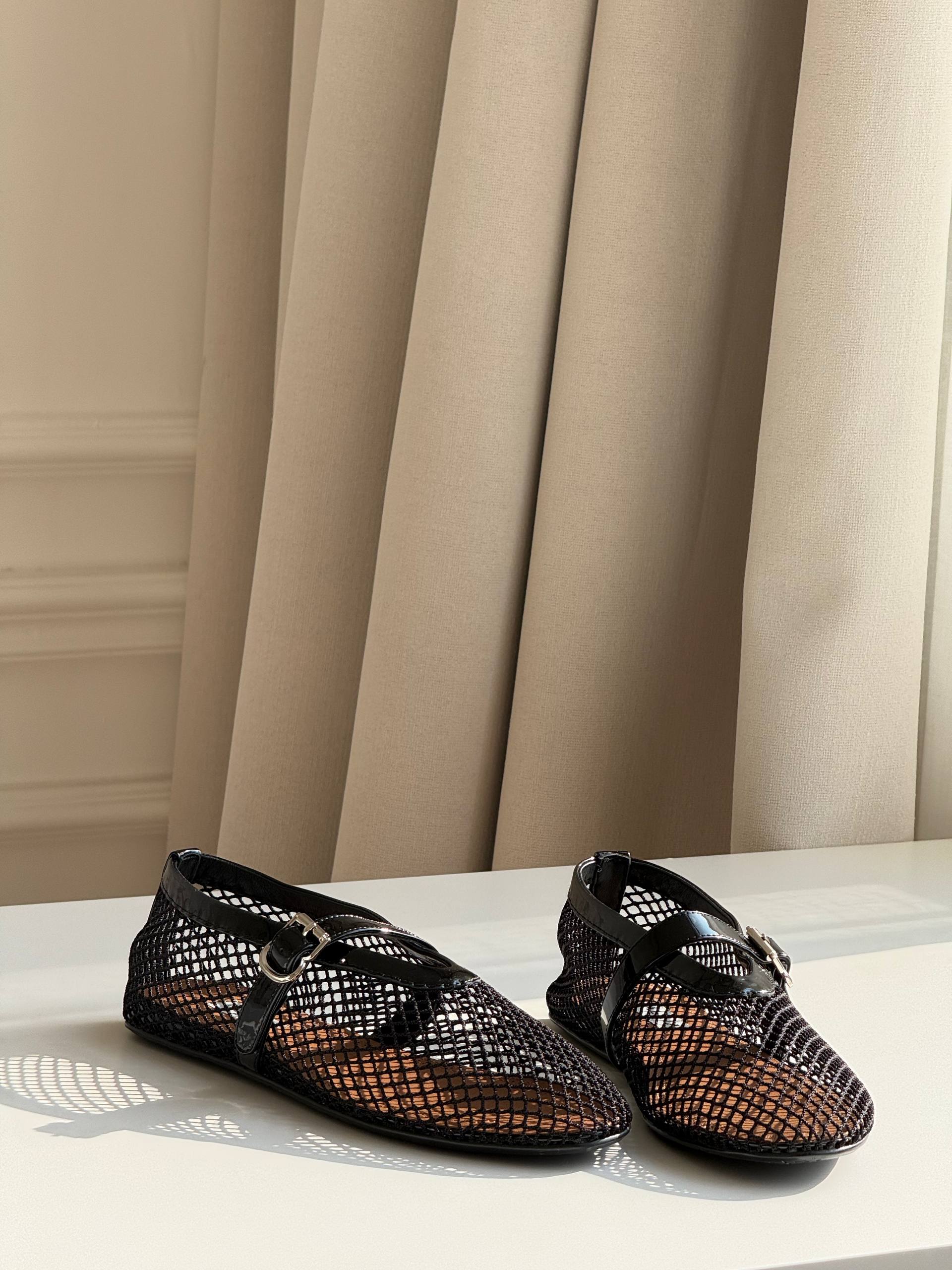 Mesh Mary Jane Flat Shoes