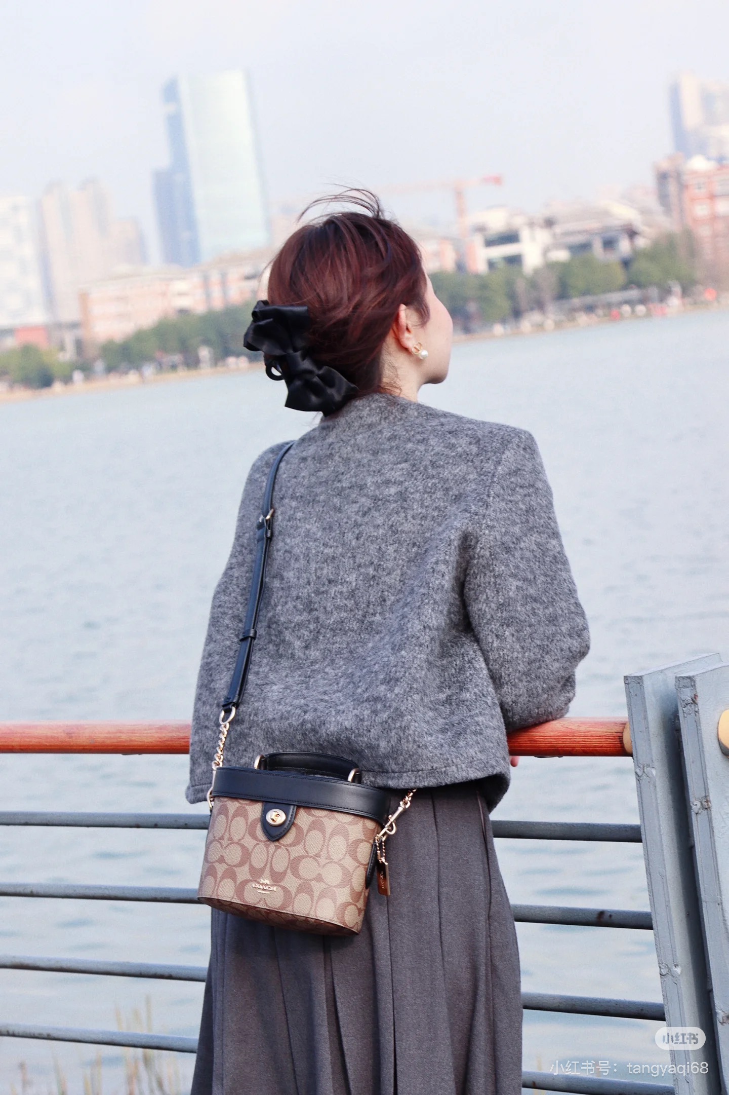 Women Handbag 78277 76714 8165 5504 KAY CROSSBODY  BLOCKED SIGNATURE CANVAS Cosmetic bag