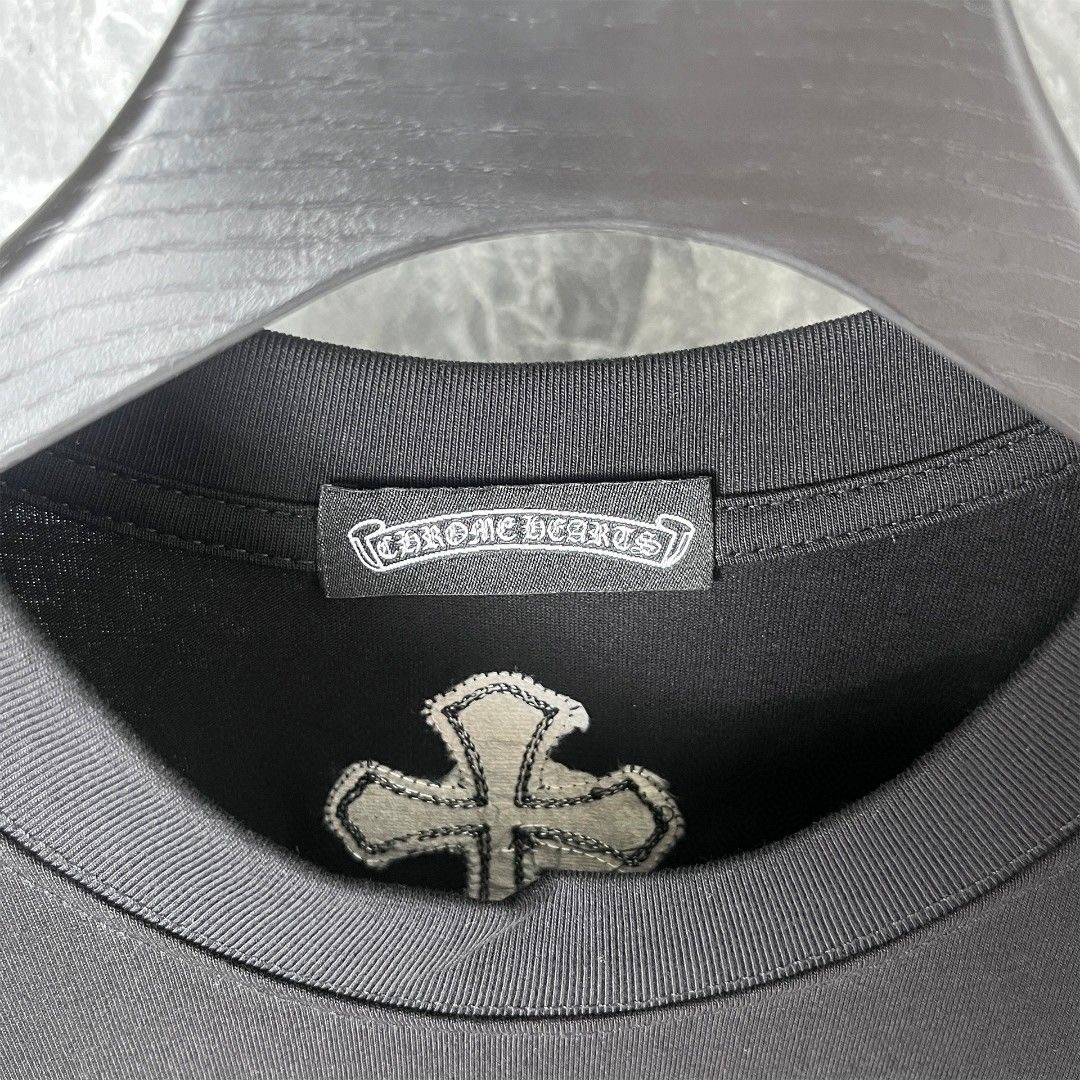 heavy cross embroidery T