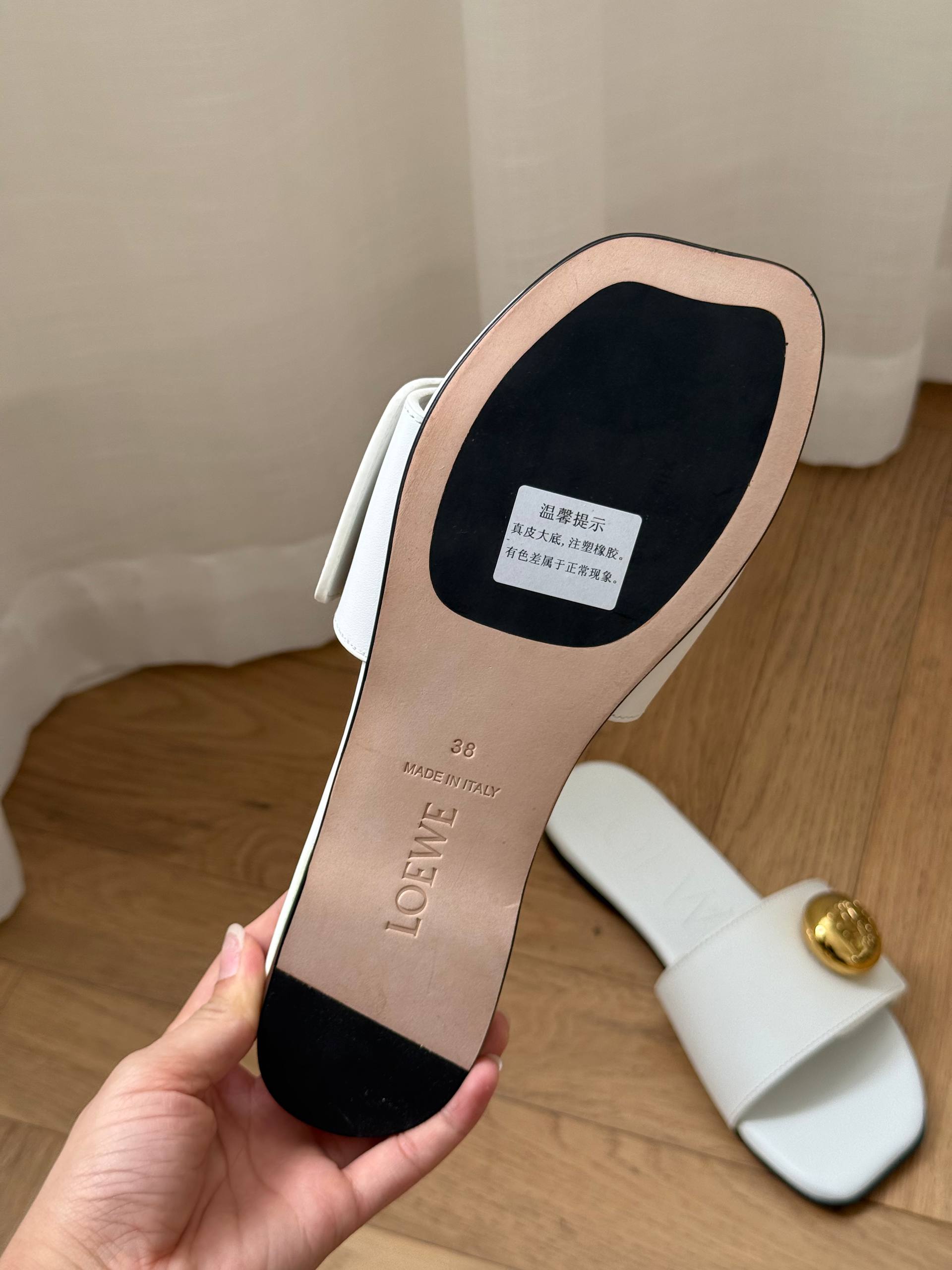 LOEWE Pebble Collection Leather Slides