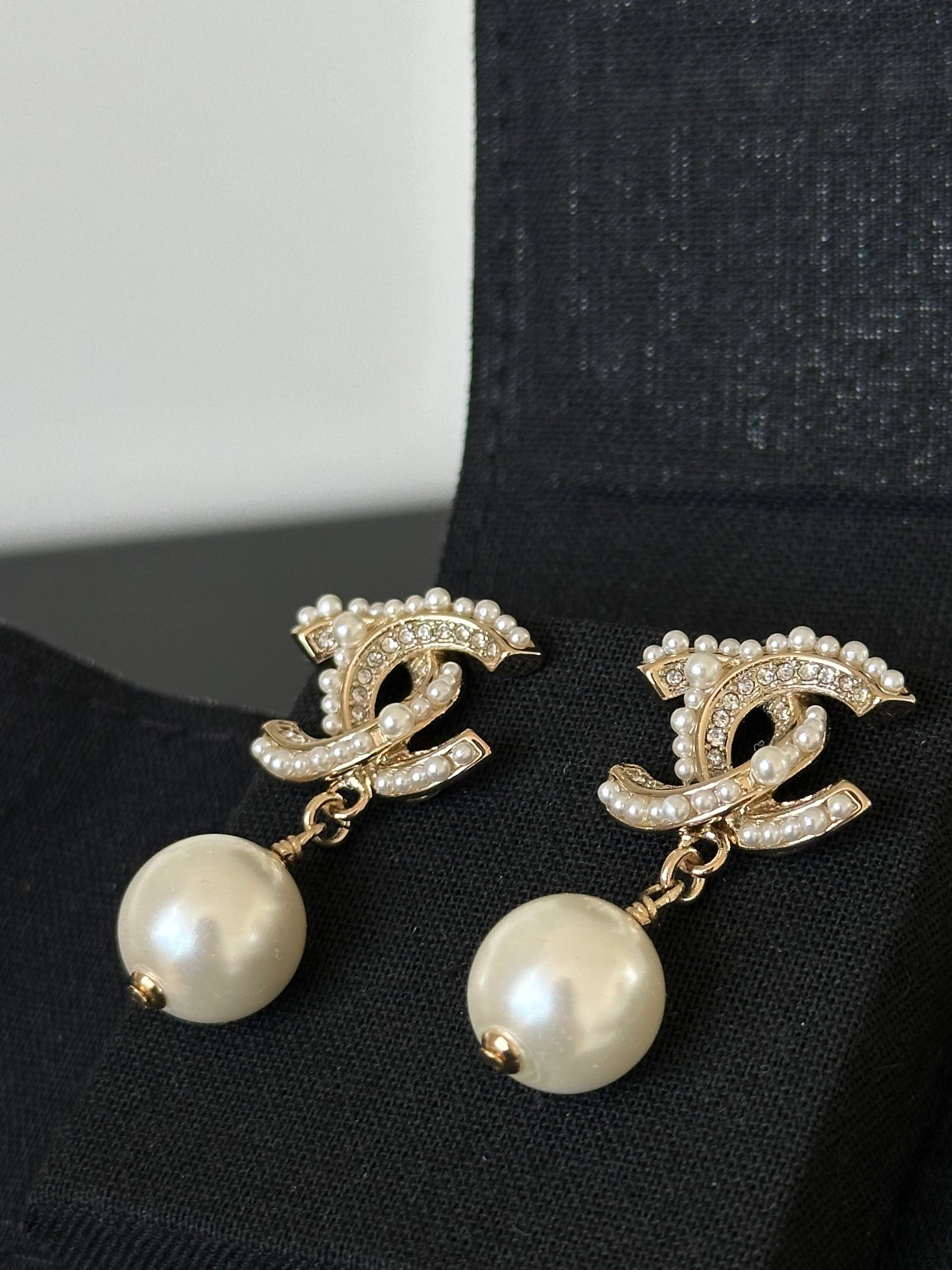 CHANEL CC Logo Crystal & Pearl Drop Earrings
