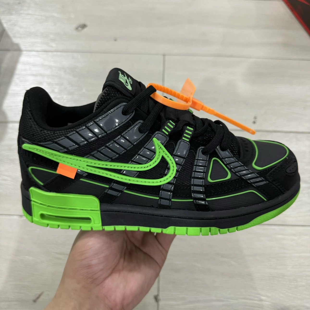 off white & Rubber Dunk Air sneaker Black