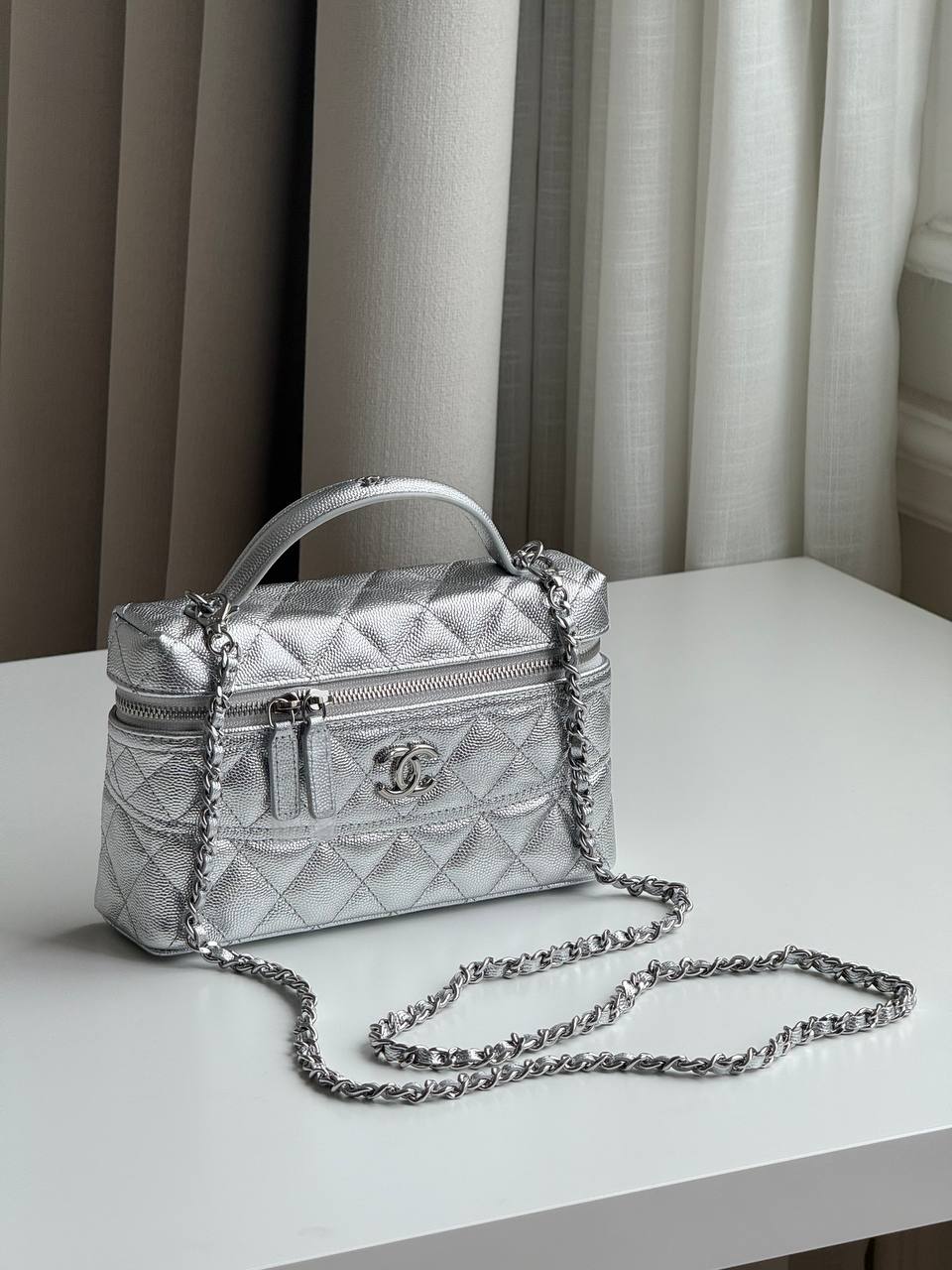 CHANEL Top Handle Long Vanity Case with Chain