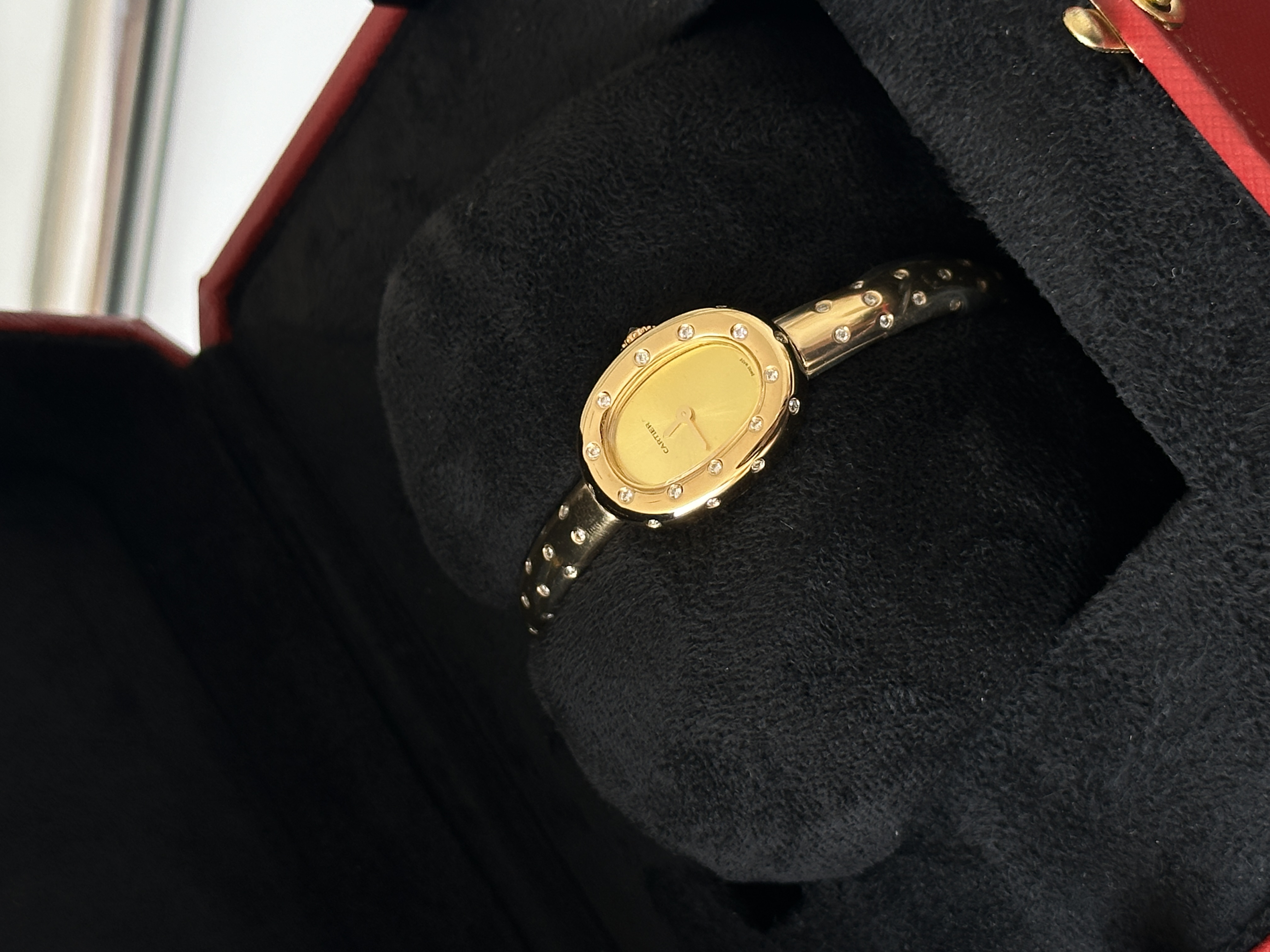 Cartier Baignoire Oval Yellow Gold Diamond Bangle Watch