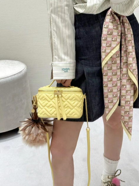 FENDI VANITY