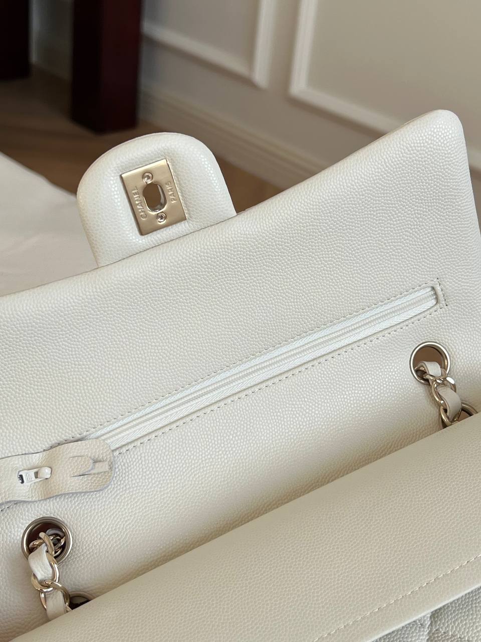 CHANEL Classic Flap Medium/Small Caviar Leather Bag