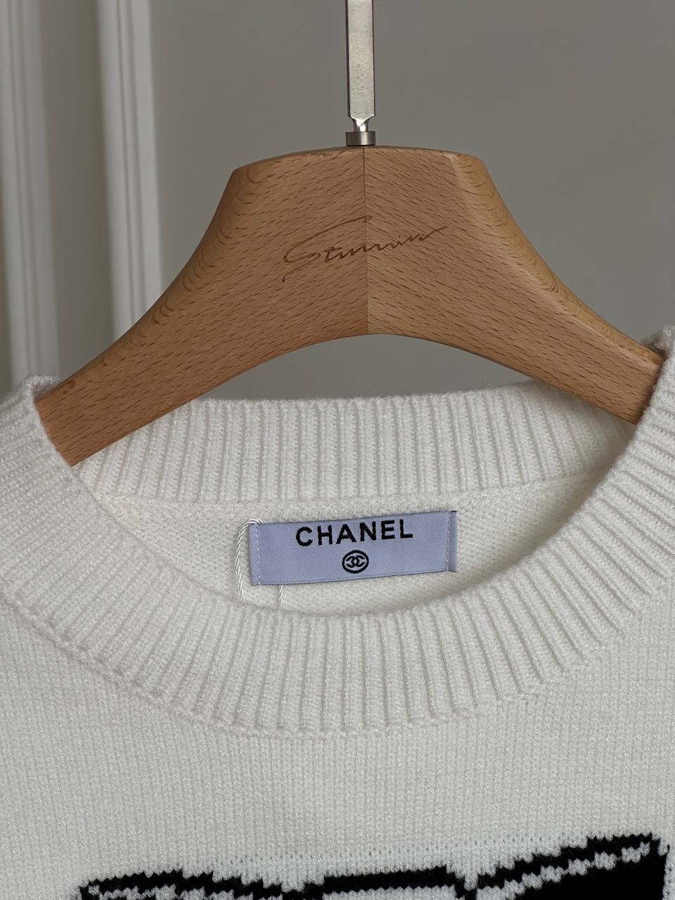 Chanel Black & White Color Block Bow CC Jacquard Crew Neck Knit Sweater