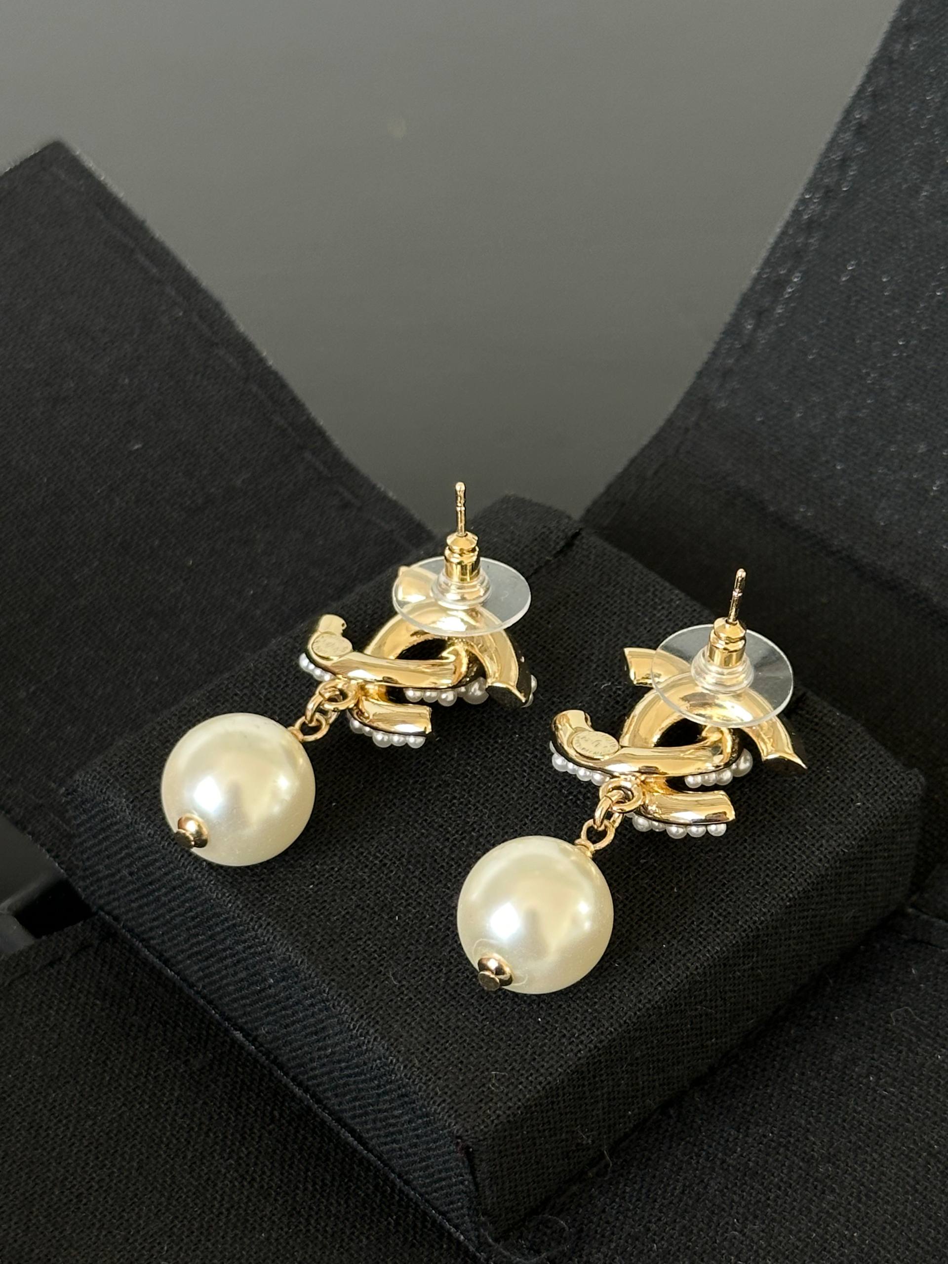 CHANEL CC Logo Crystal & Pearl Drop Earrings