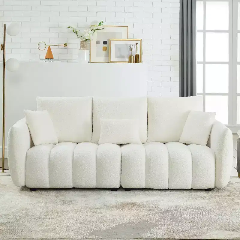 Canapé 3 places en velours Teddy de 82 pouces avec 3 coussins décoratifs