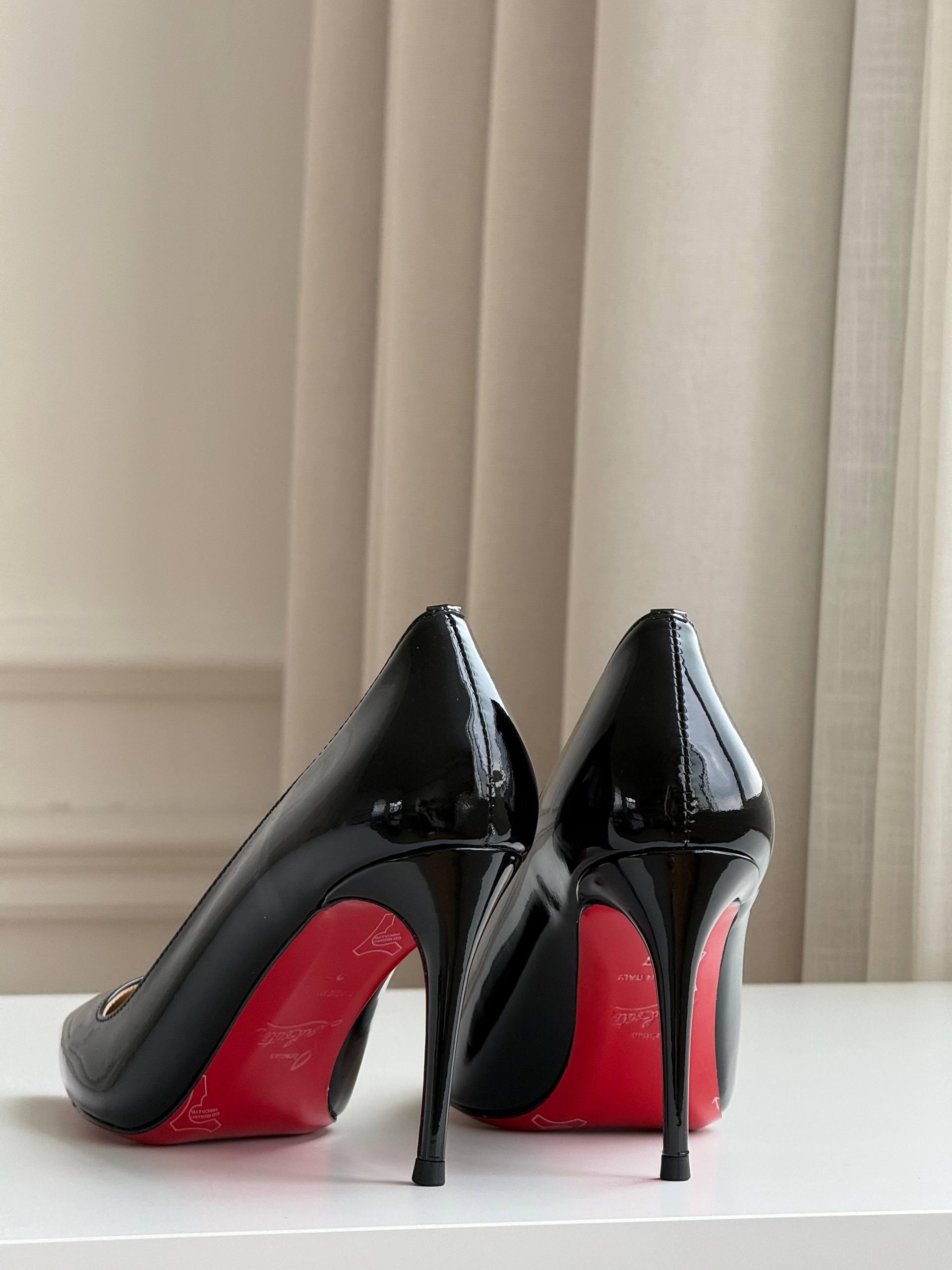 Christian Louboutin Pigalle Follies Patent Leather Red Sole Pumps