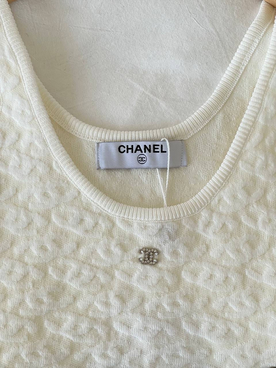 Chanel White Textured Jacquard Knit Tank Top With Crystal CC Logo