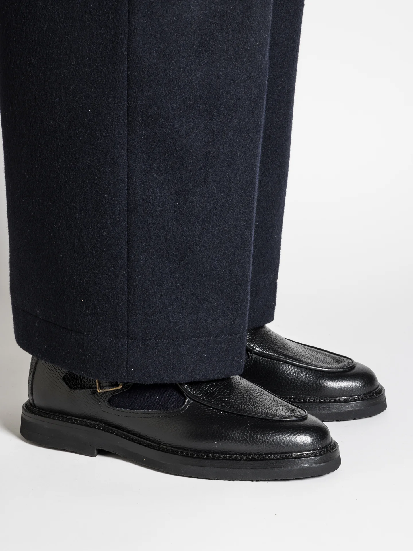 JO BLACK GRAINED