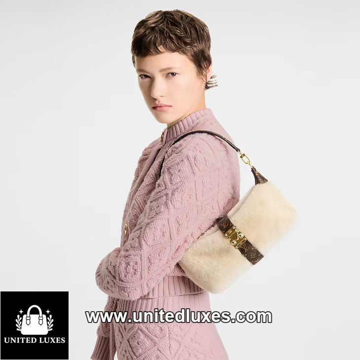 Replica Pochette Mia