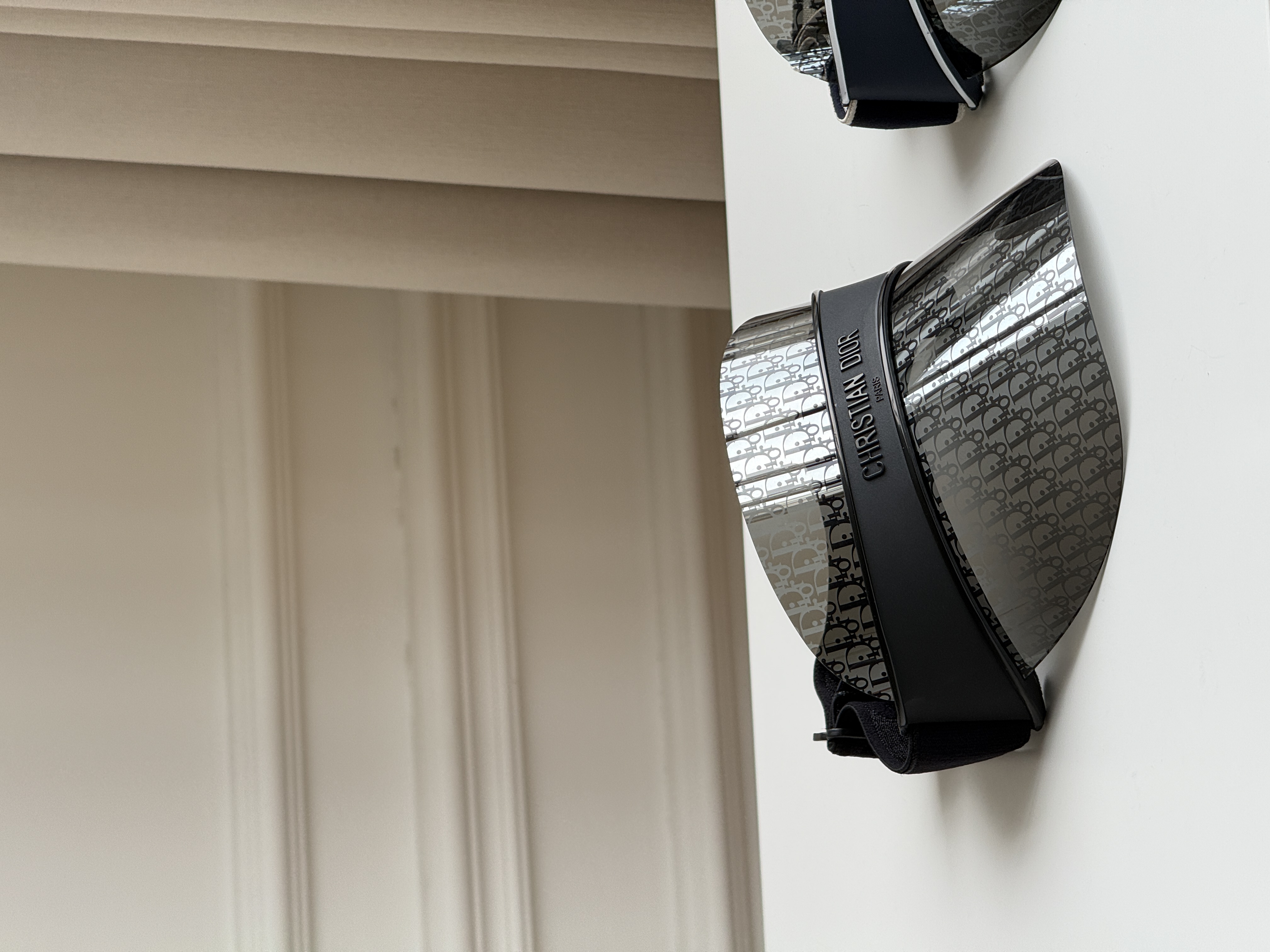 Dior DiorClub V1U Mirror Oblique Visor
