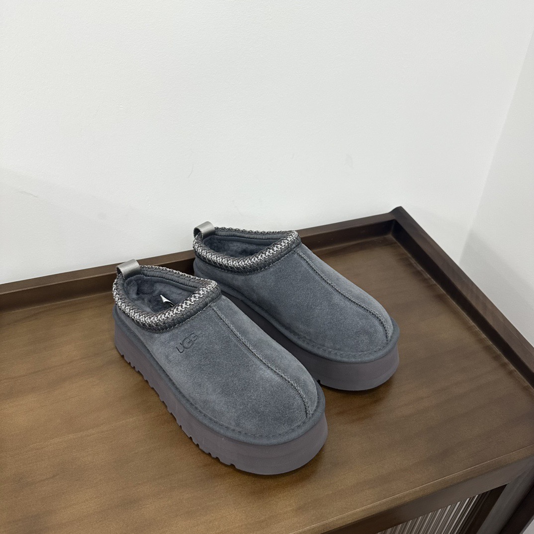 UGG Tazz Slipper
