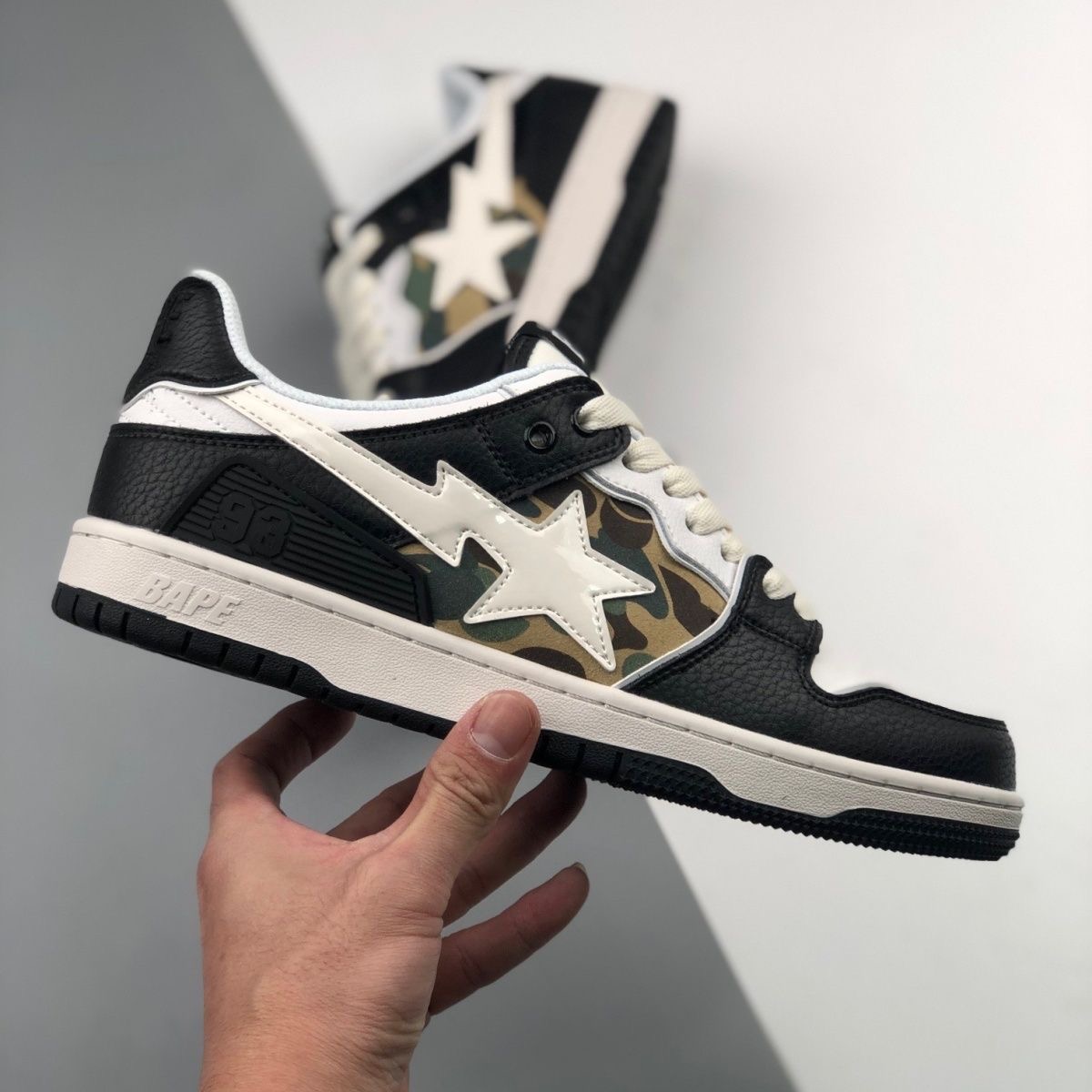 Star Logo Green Camo Shoes Black